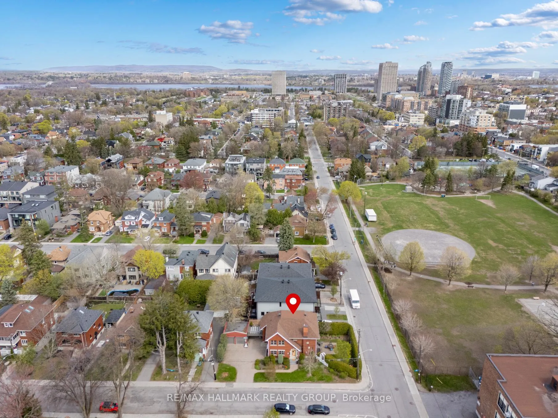 Photo 43 of 1 Iona Street, Ottawa, Ottawa West — HOMEH