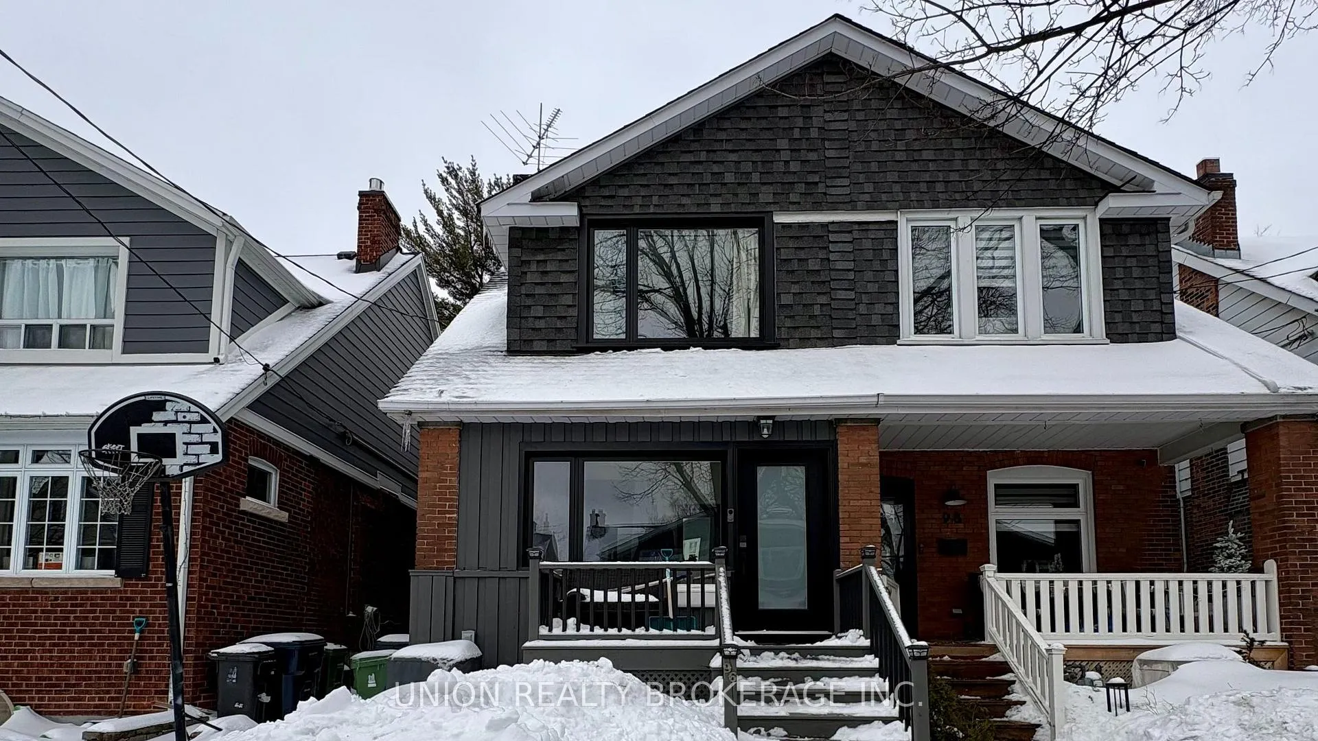 Photo 1 of 96 Hollywood Crescent, Toronto, Woodbine Corridor — HOMEH