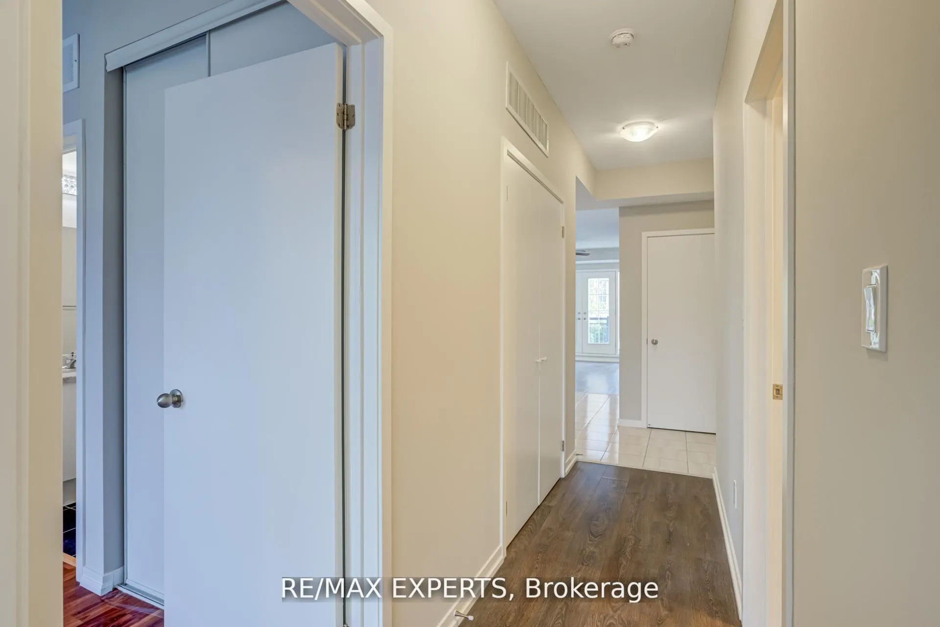 Photo 23 of Unit D07, 26 Bruce Street, Vaughan, East Woodbridge — HOMEH