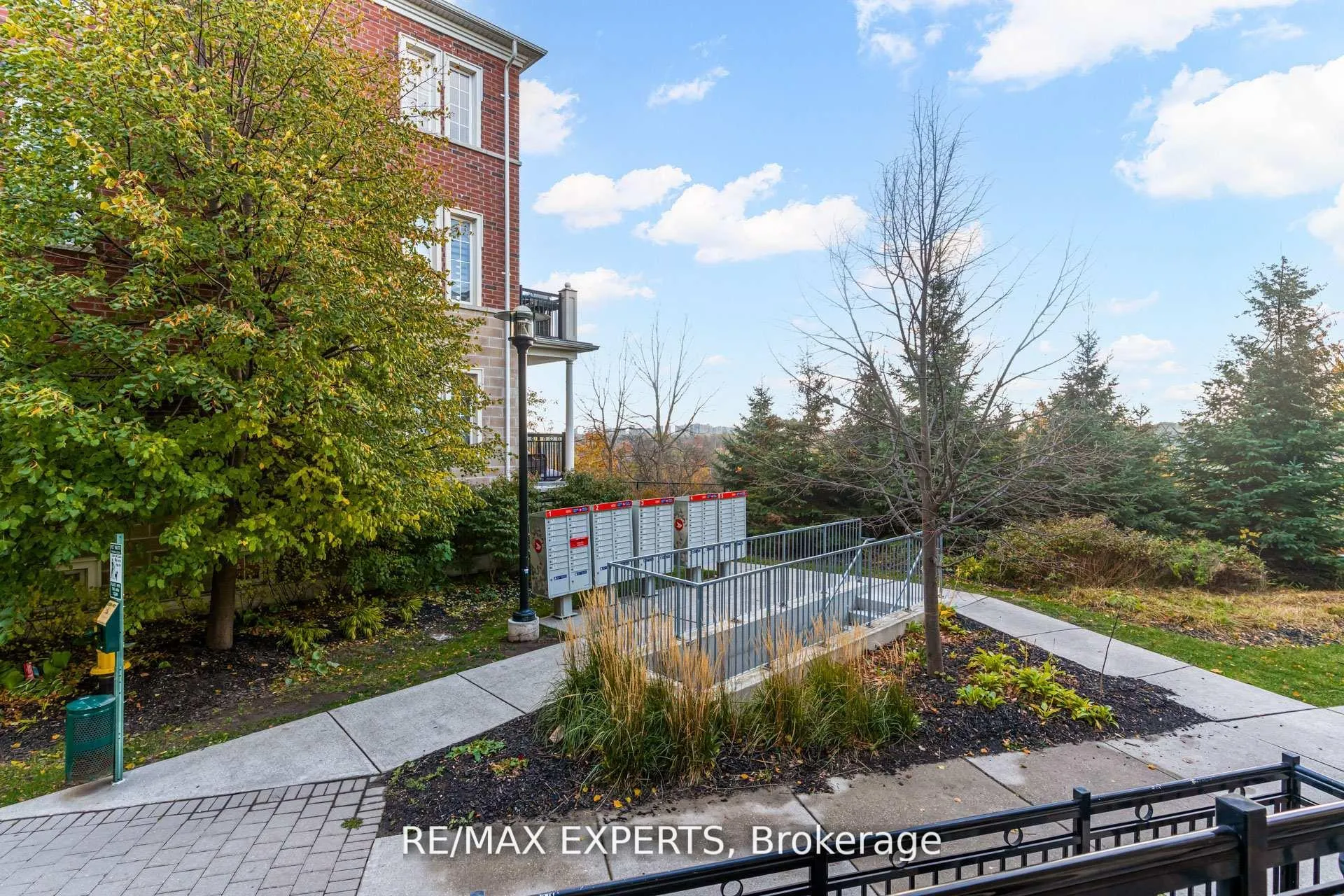 Photo 38 of Unit D07, 26 Bruce Street, Vaughan, East Woodbridge — HOMEH