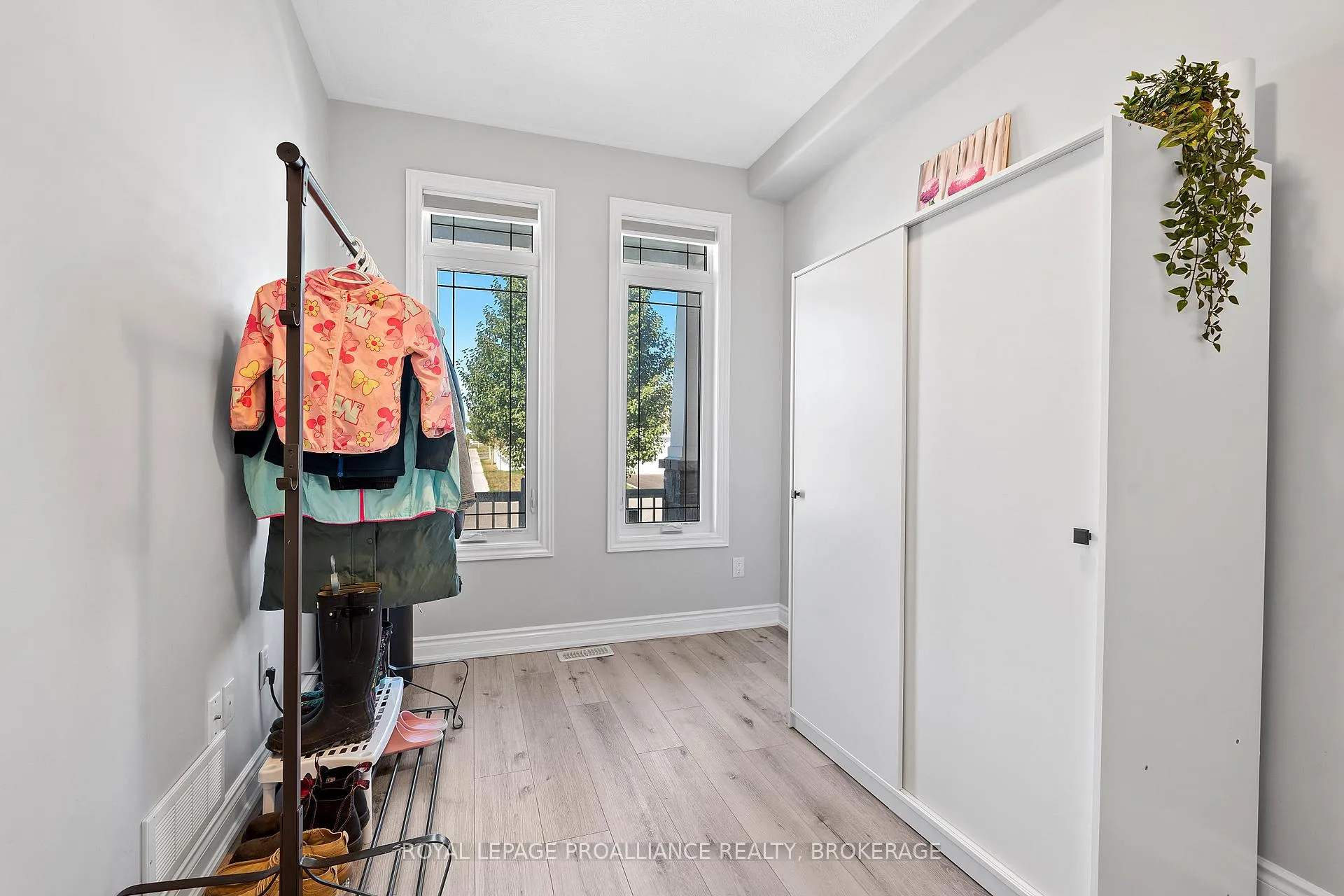 Photo 20 of 1556 Albany Drive, Kingston, City Northwest — HOMEH