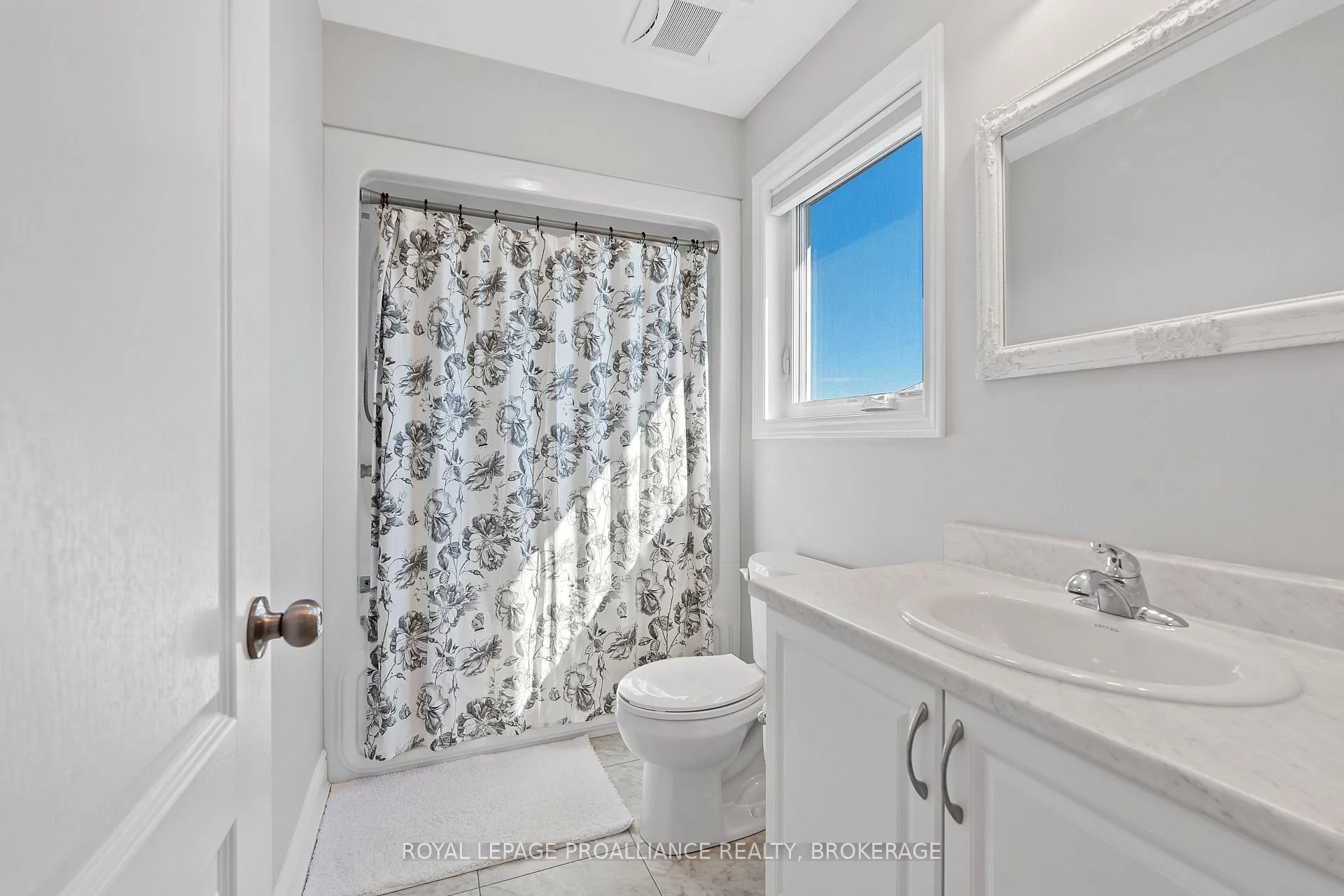 Photo 29 of 1556 Albany Drive, Kingston, City Northwest — HOMEH