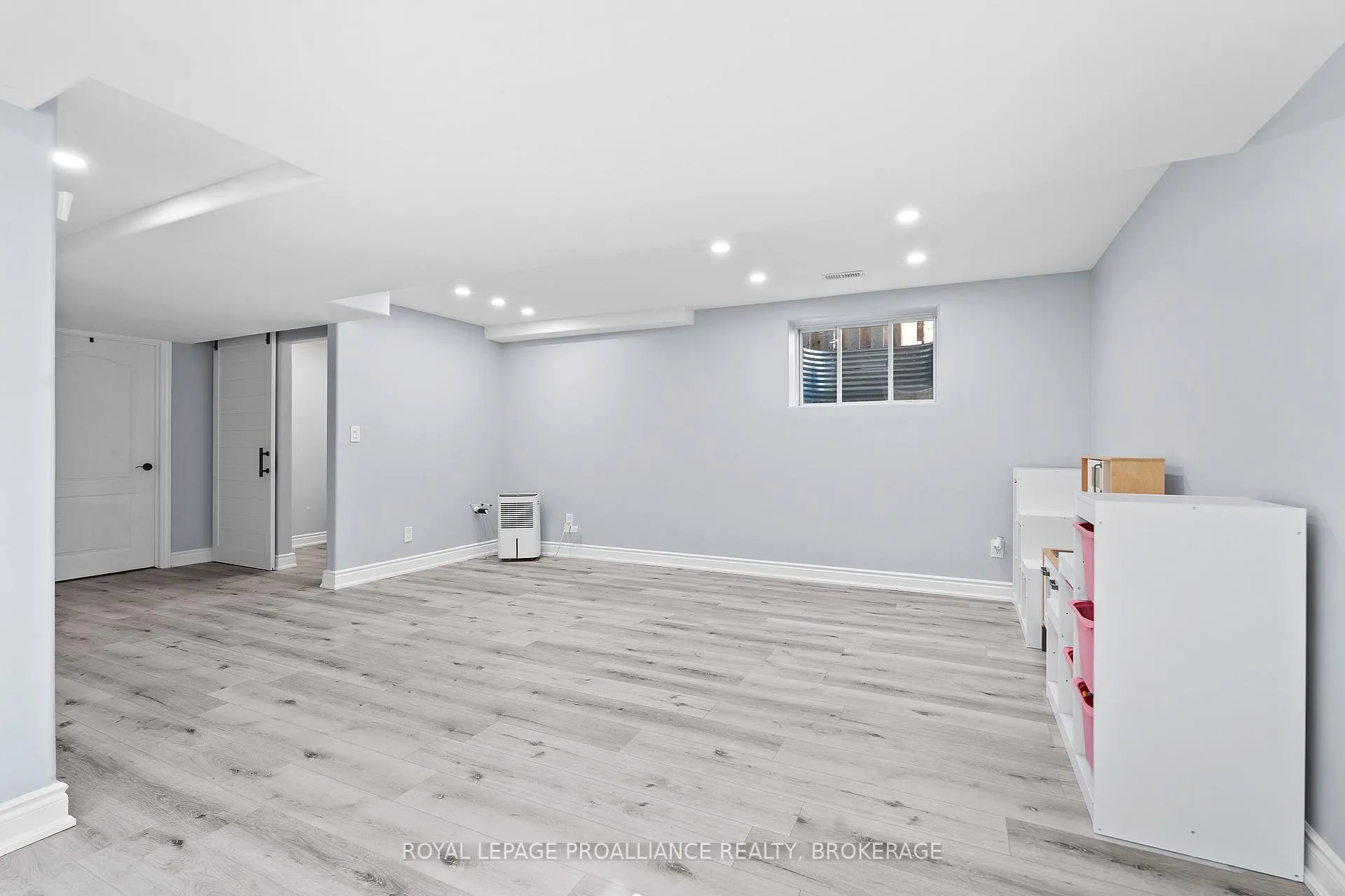 Photo 33 of 1556 Albany Drive, Kingston, City Northwest — HOMEH