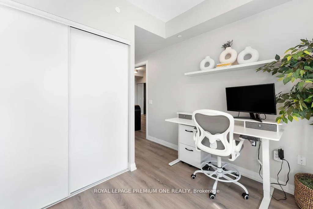 Photo 15 of Unit 511, 9000 Jane Street, Vaughan, Concord — HOMEH