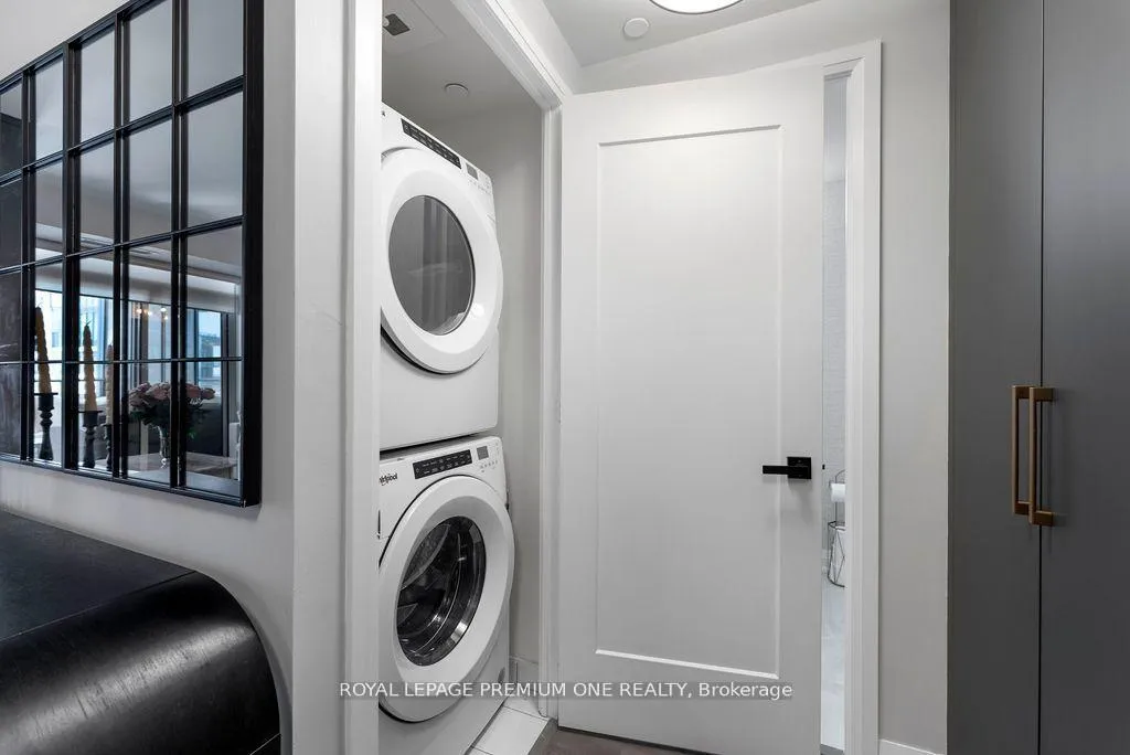 Photo 18 of Unit 511, 9000 Jane Street, Vaughan, Concord — HOMEH