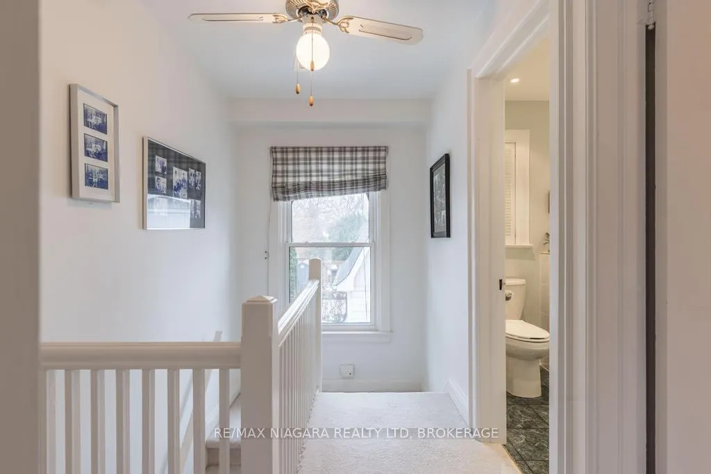 Photo 17 of 2 Gardiner Place, St. Catharines, Downtown — HOMEH