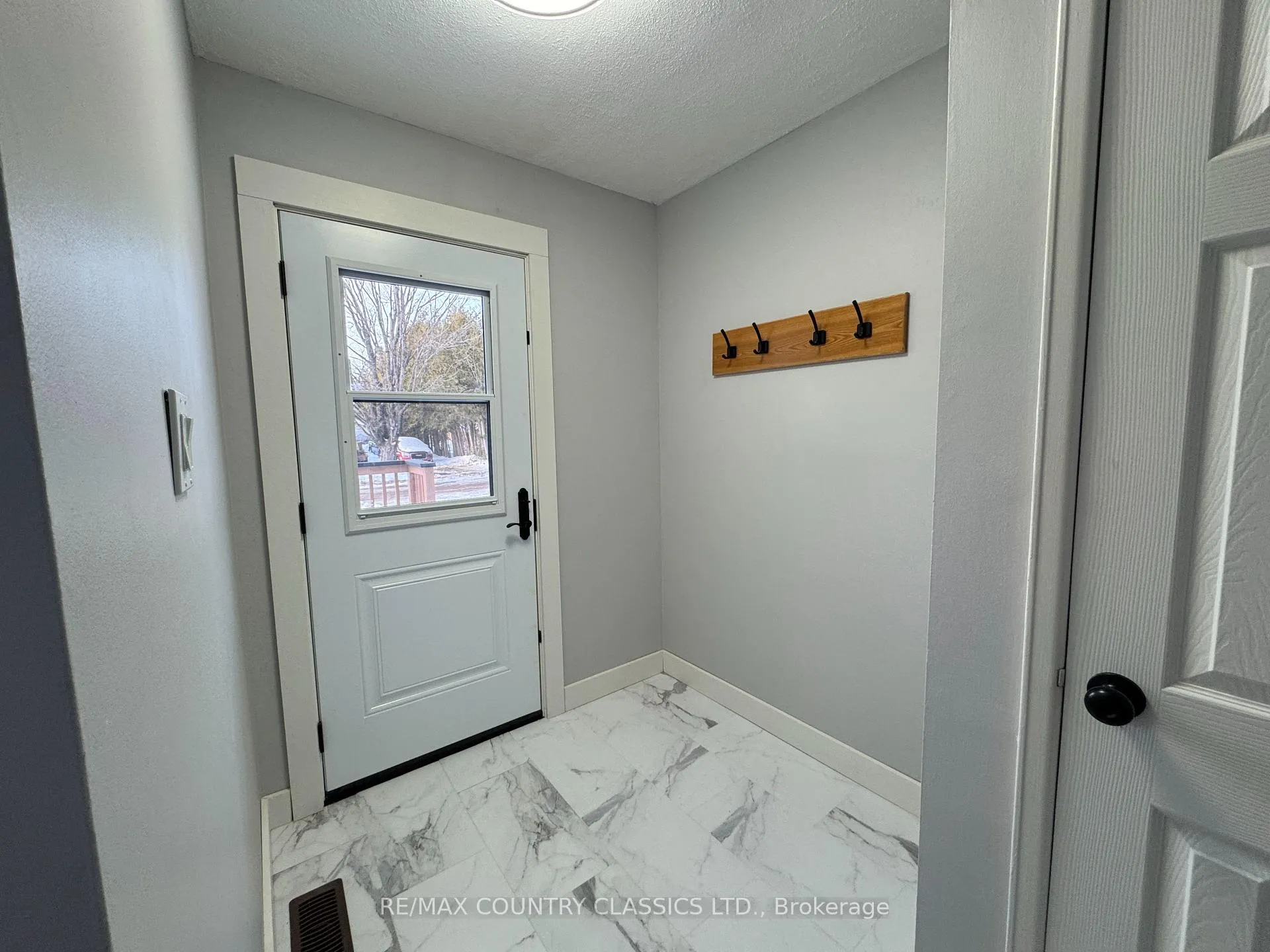 Photo 1 of 29 Hemlock Street, Highlands East, Bicroft Ward — HOMEH