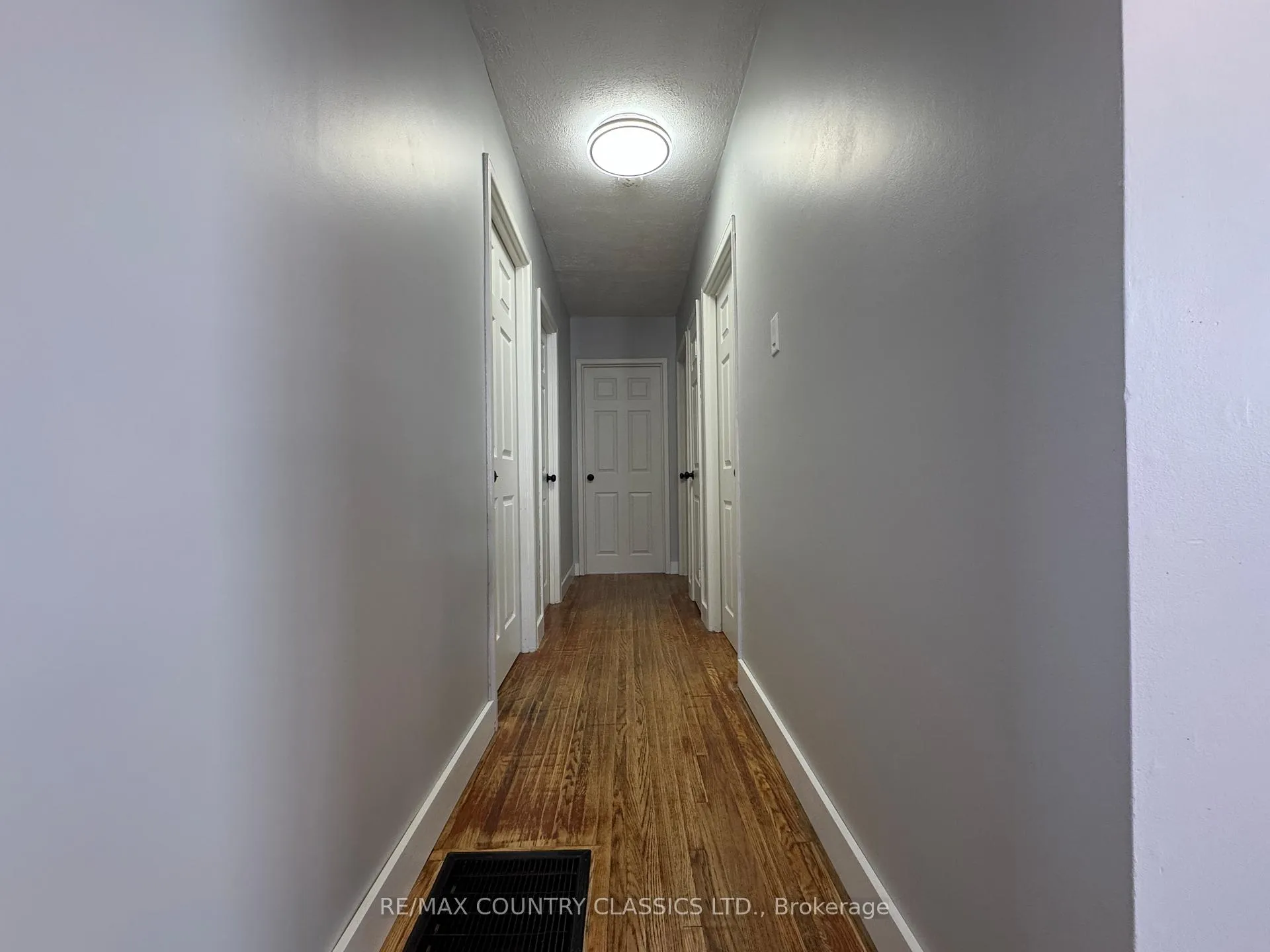 Photo 12 of 29 Hemlock Street, Highlands East, Bicroft Ward — HOMEH