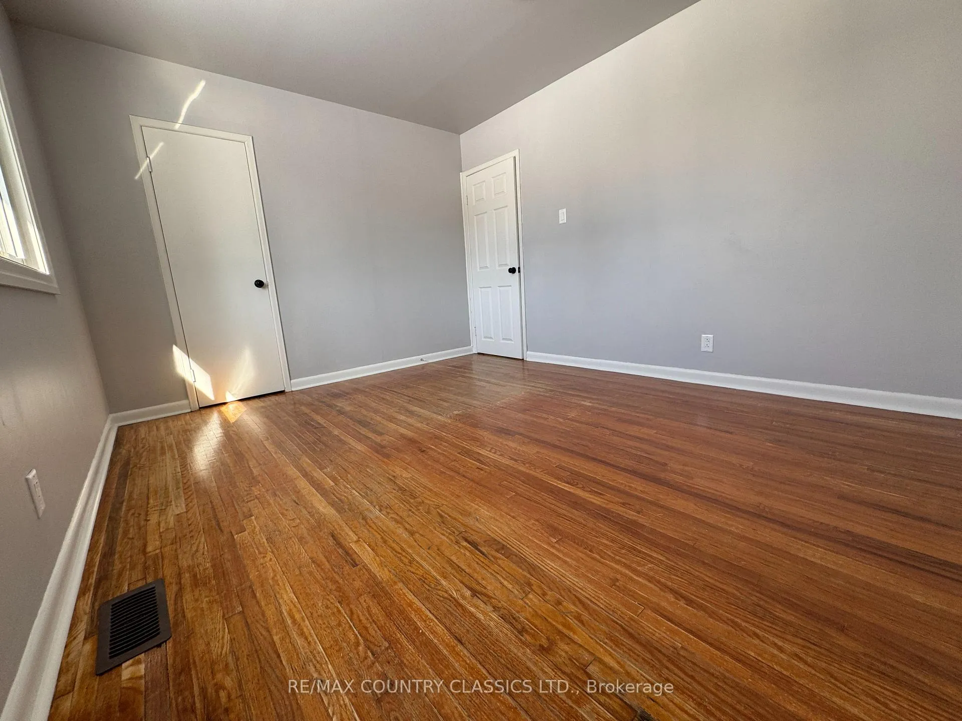 Photo 17 of 29 Hemlock Street, Highlands East, Bicroft Ward — HOMEH