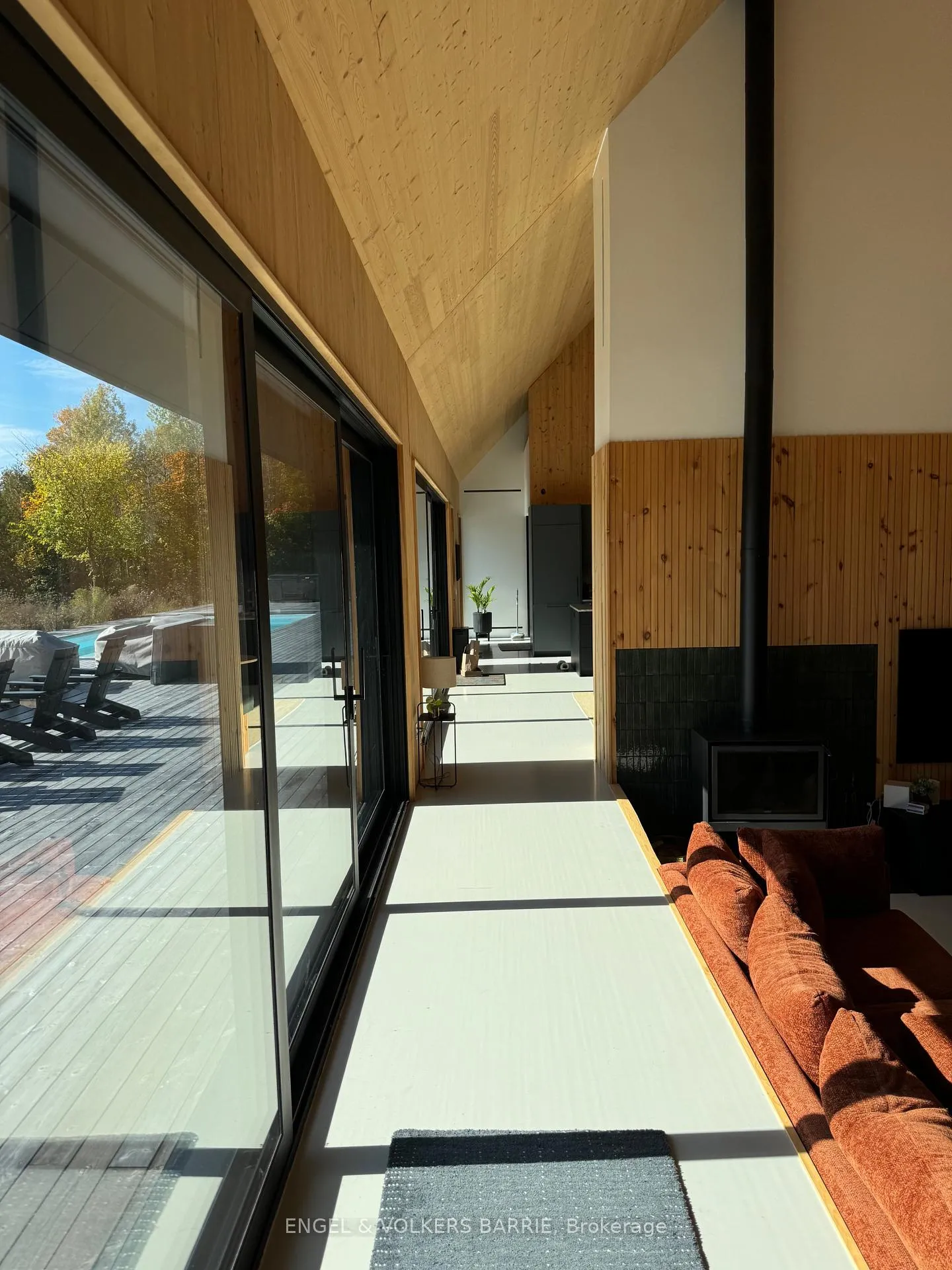 Photo 12 of 129 Maple Lane, Blue Mountains — HOMEH