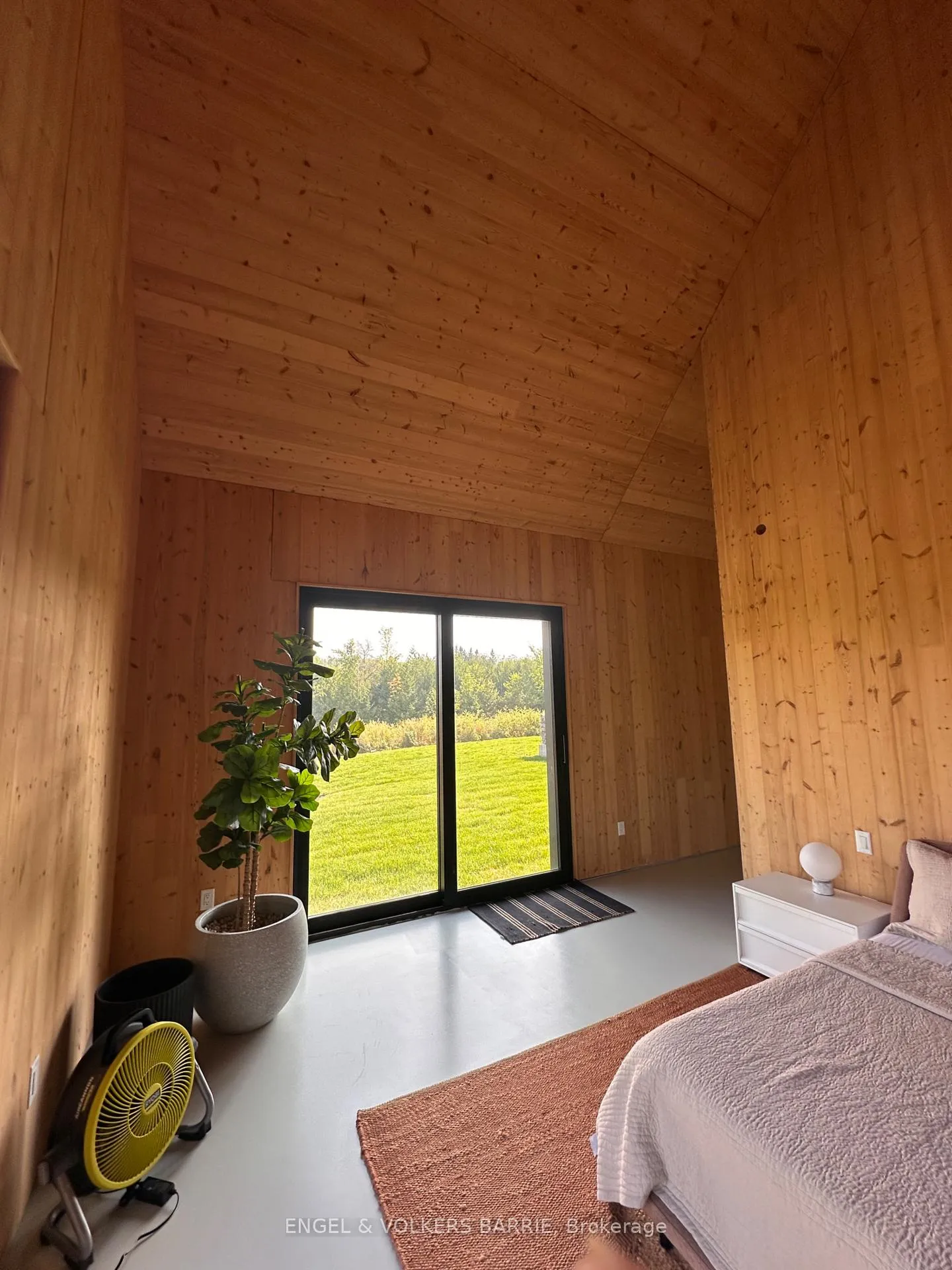 Photo 16 of 129 Maple Lane, Blue Mountains — HOMEH