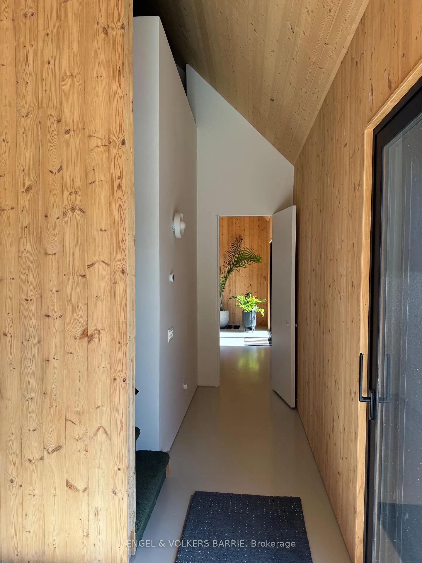 Photo 17 of 129 Maple Lane, Blue Mountains — HOMEH