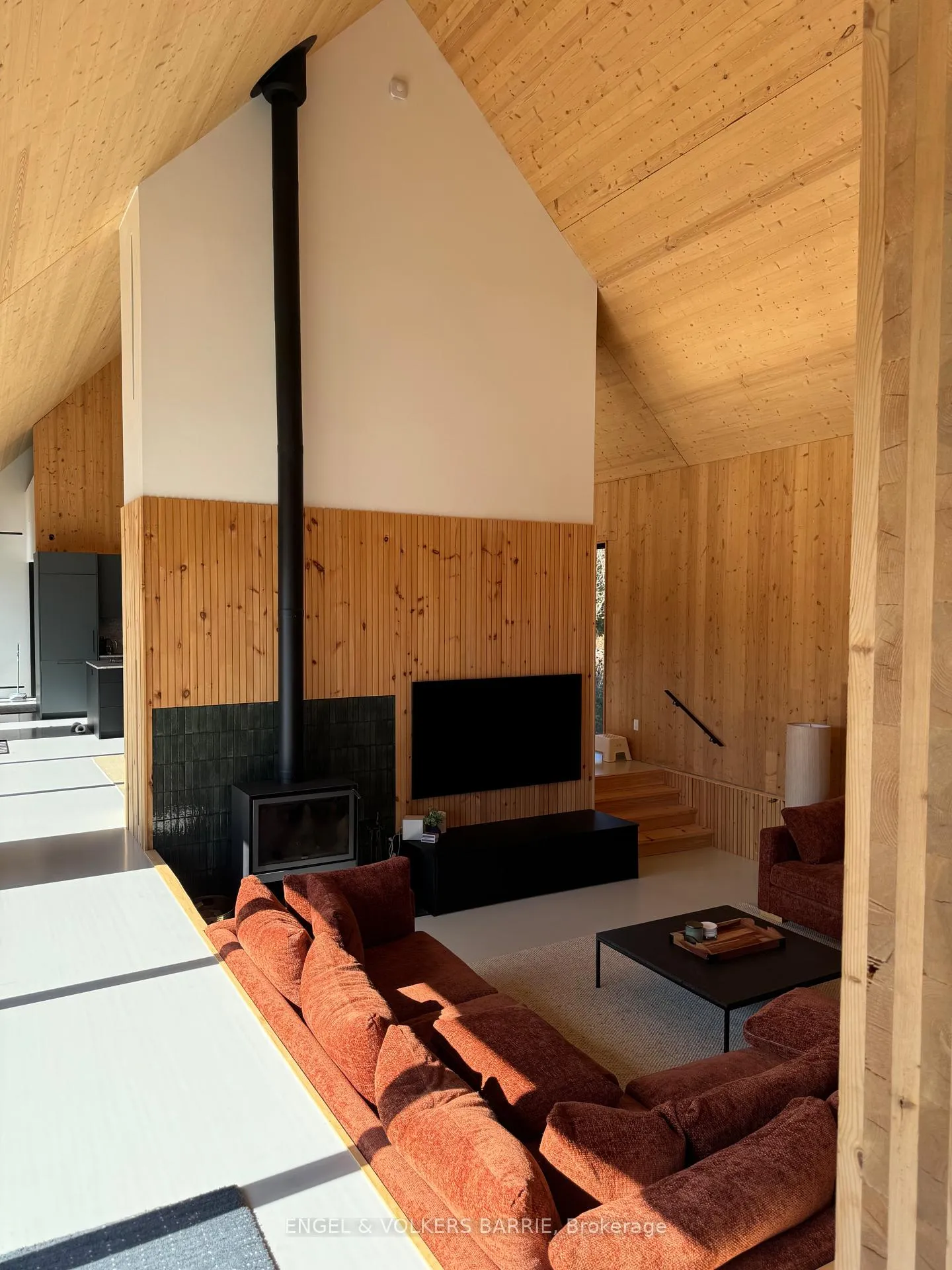 Photo 18 of 129 Maple Lane, Blue Mountains — HOMEH