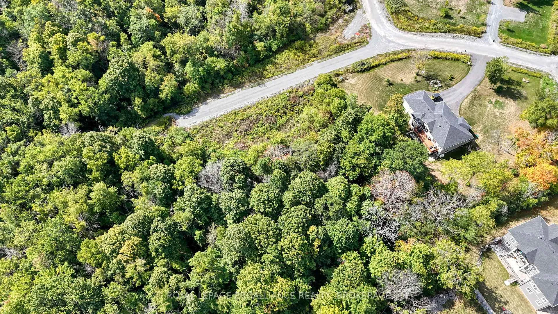 Photo 9 of 53 Linea Drive, Frontenac, Frontenac South — HOMEH