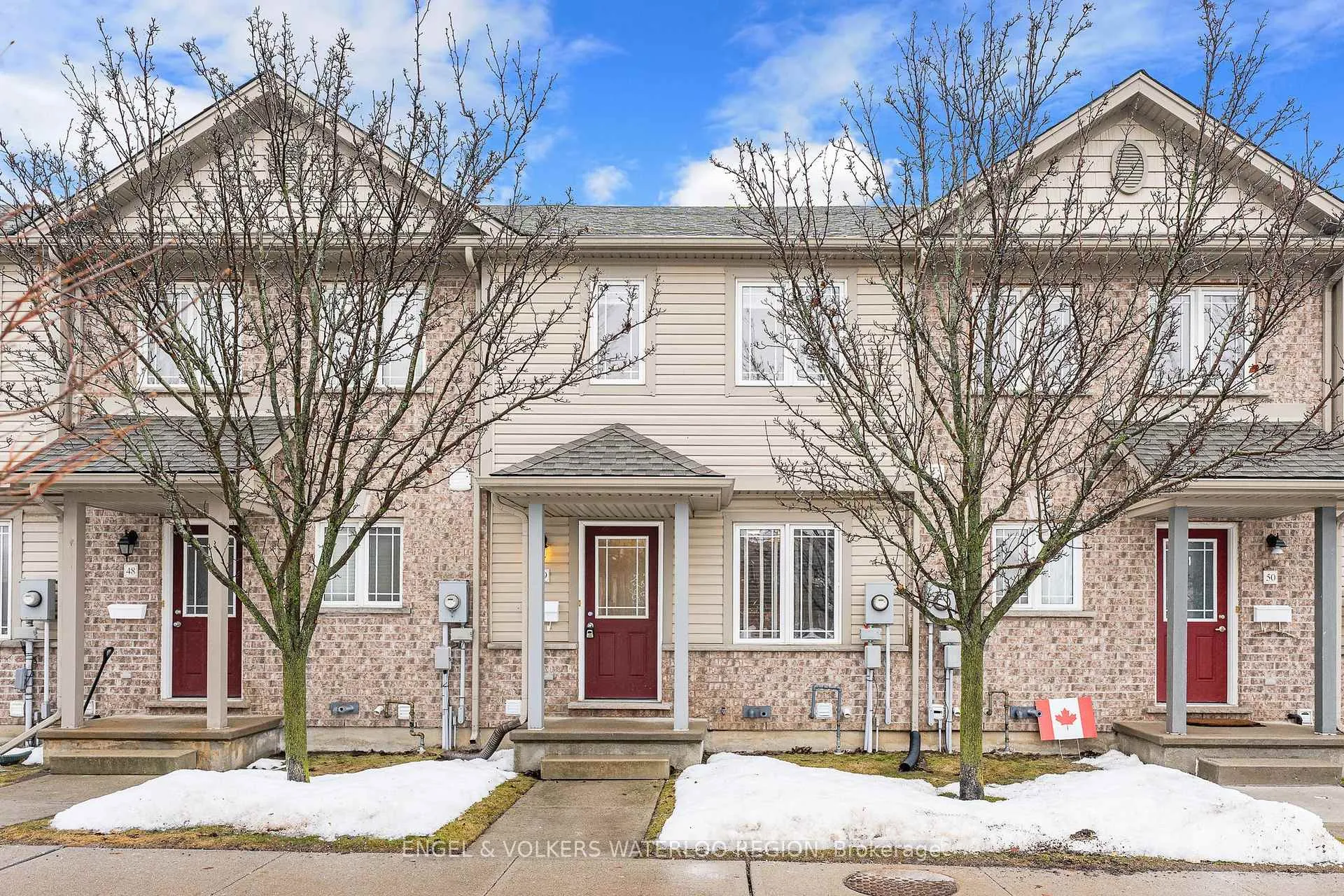 Photo 4 of Unit 49, 535 Windflower Crescent, Kitchener — HOMEH