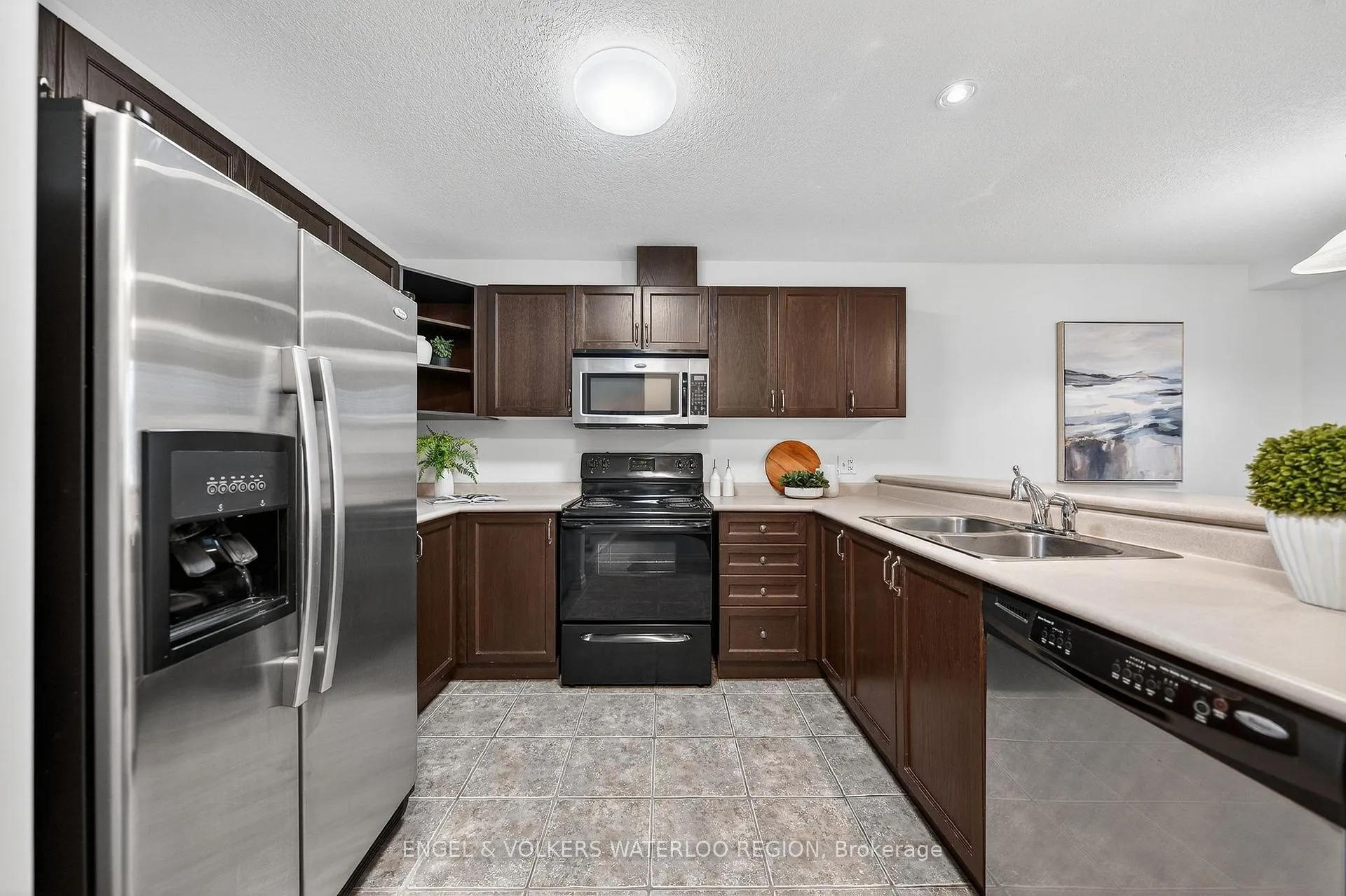 Photo 14 of Unit 49, 535 Windflower Crescent, Kitchener — HOMEH