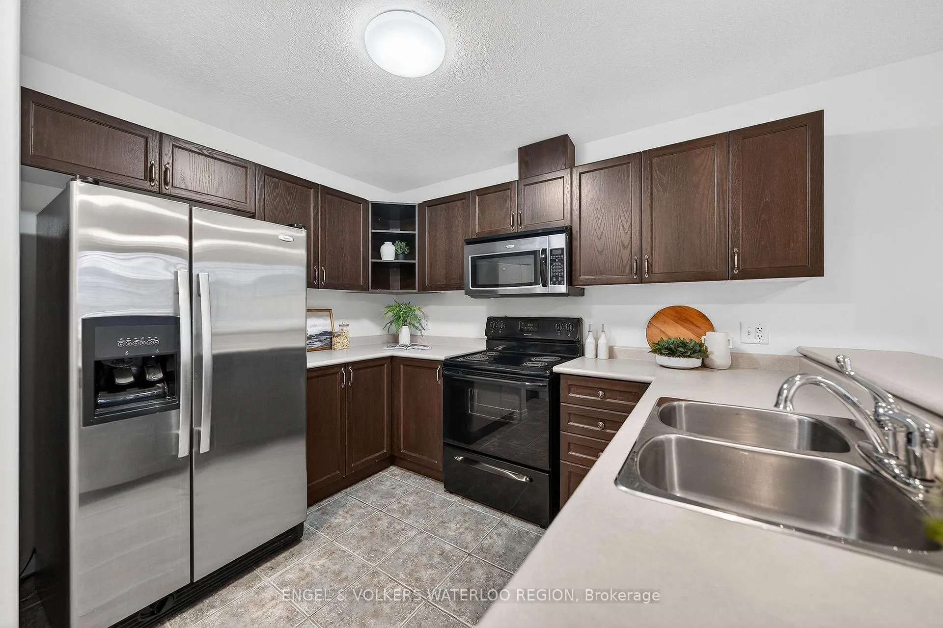 Photo 15 of Unit 49, 535 Windflower Crescent, Kitchener — HOMEH
