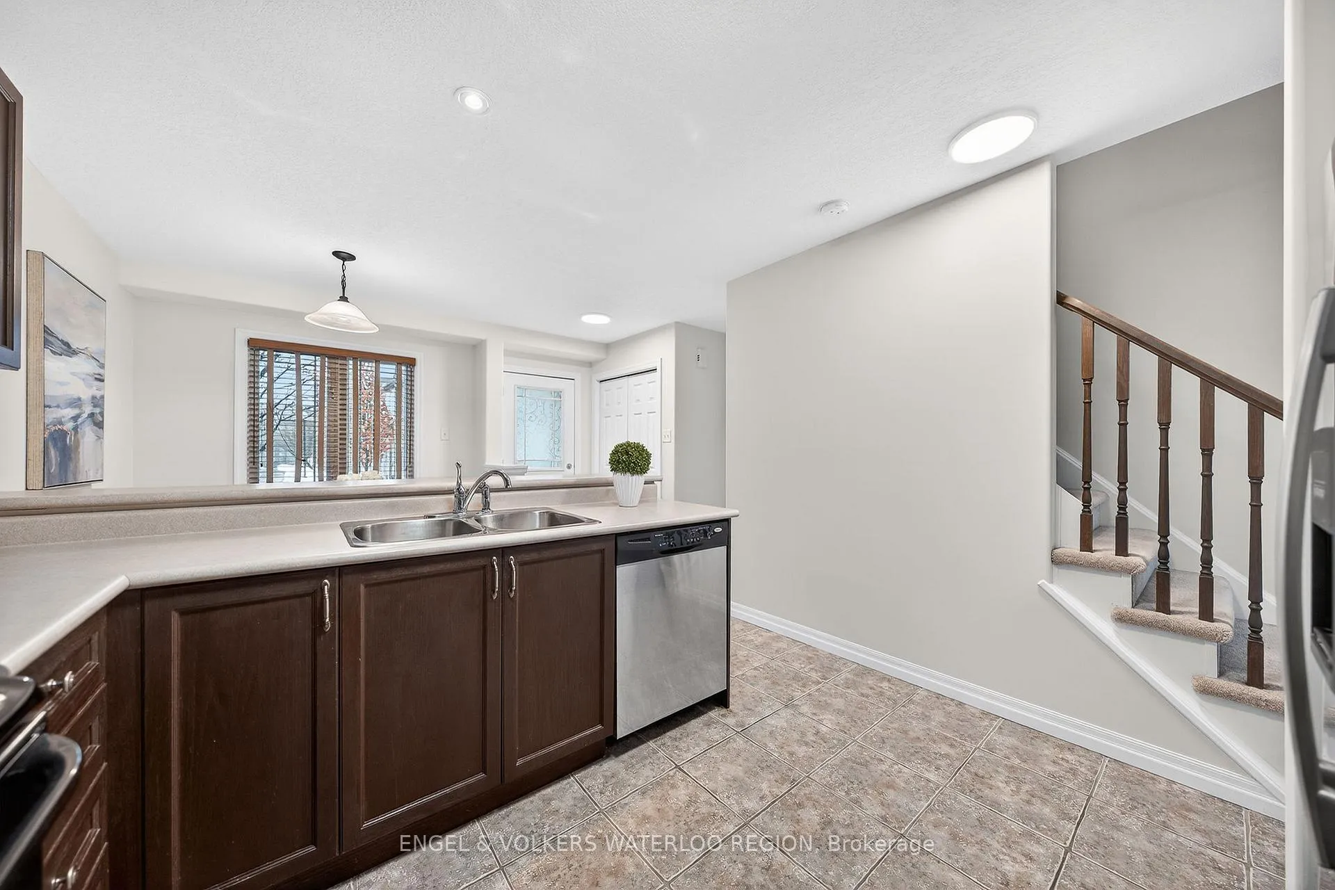 Photo 19 of Unit 49, 535 Windflower Crescent, Kitchener — HOMEH