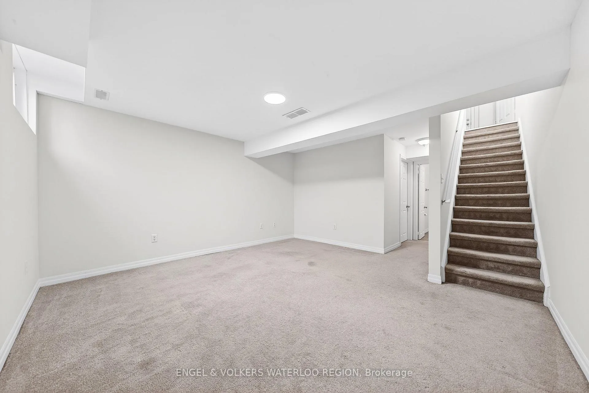 Photo 33 of Unit 49, 535 Windflower Crescent, Kitchener — HOMEH