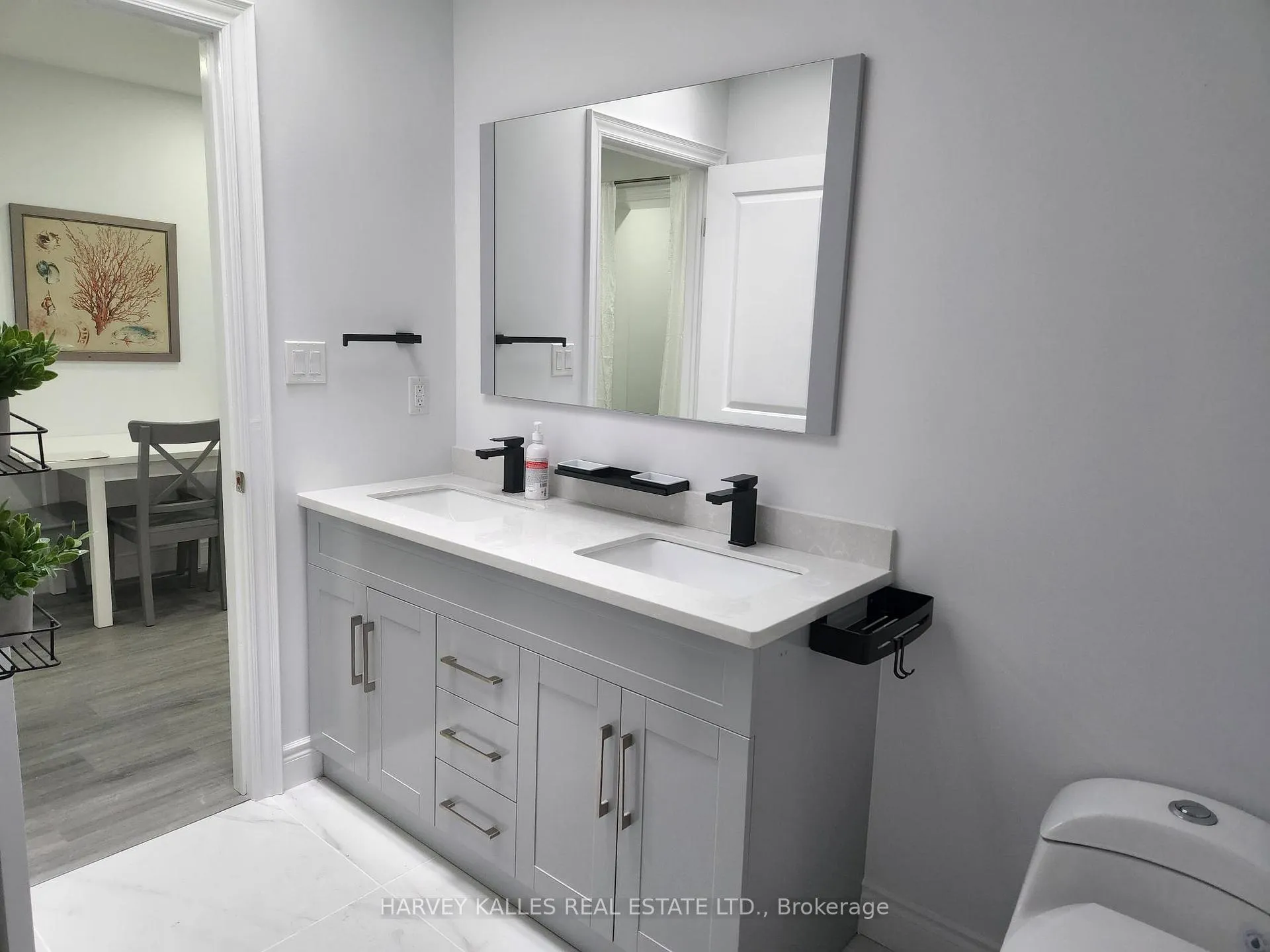 Photo 16 of Unit Rear, 59 Hemingway Crescent, Markham, Unionville — HOMEH