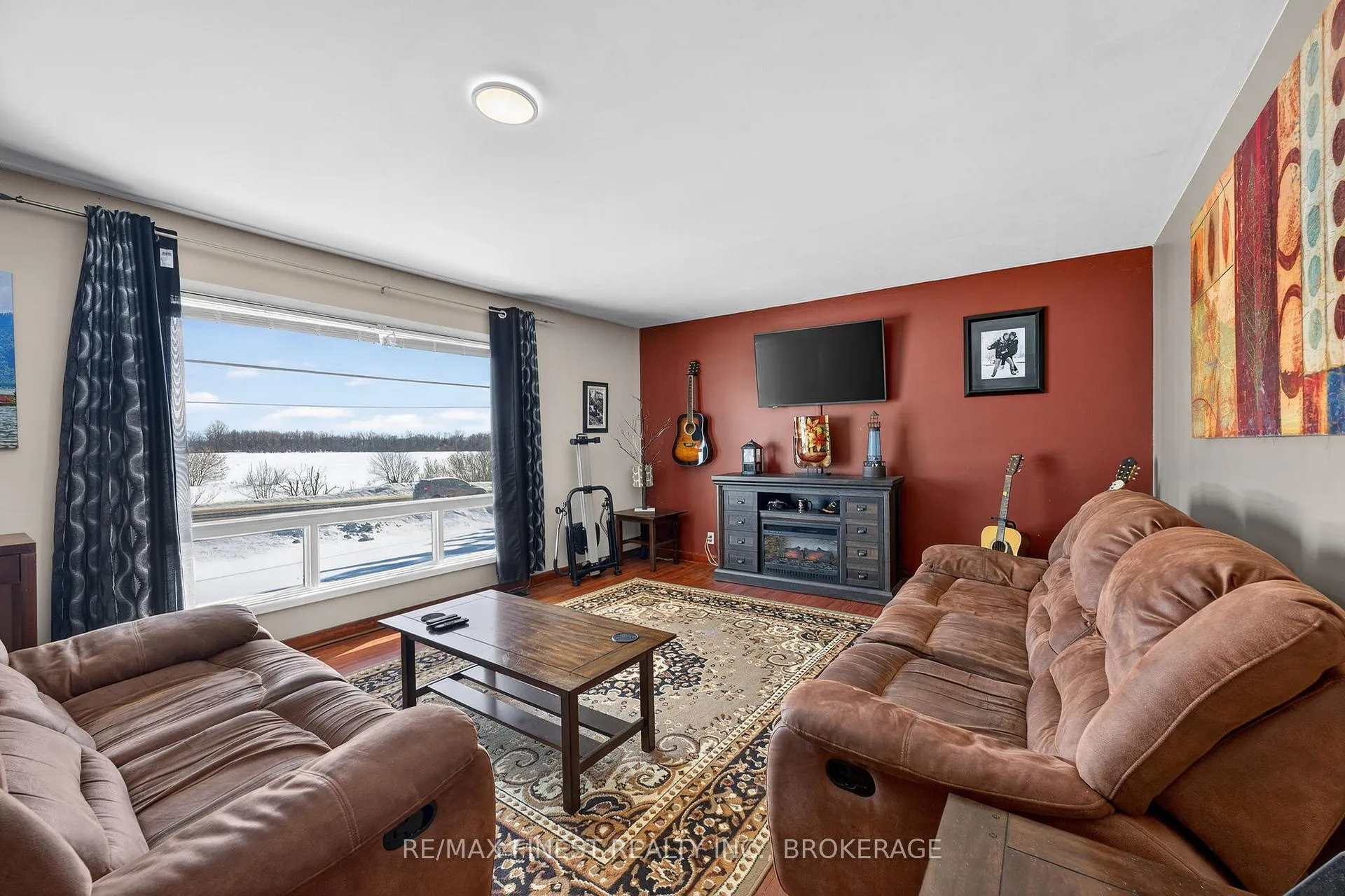 Photo 5 of 3369 Perth Road, Frontenac, Frontenac South — HOMEH
