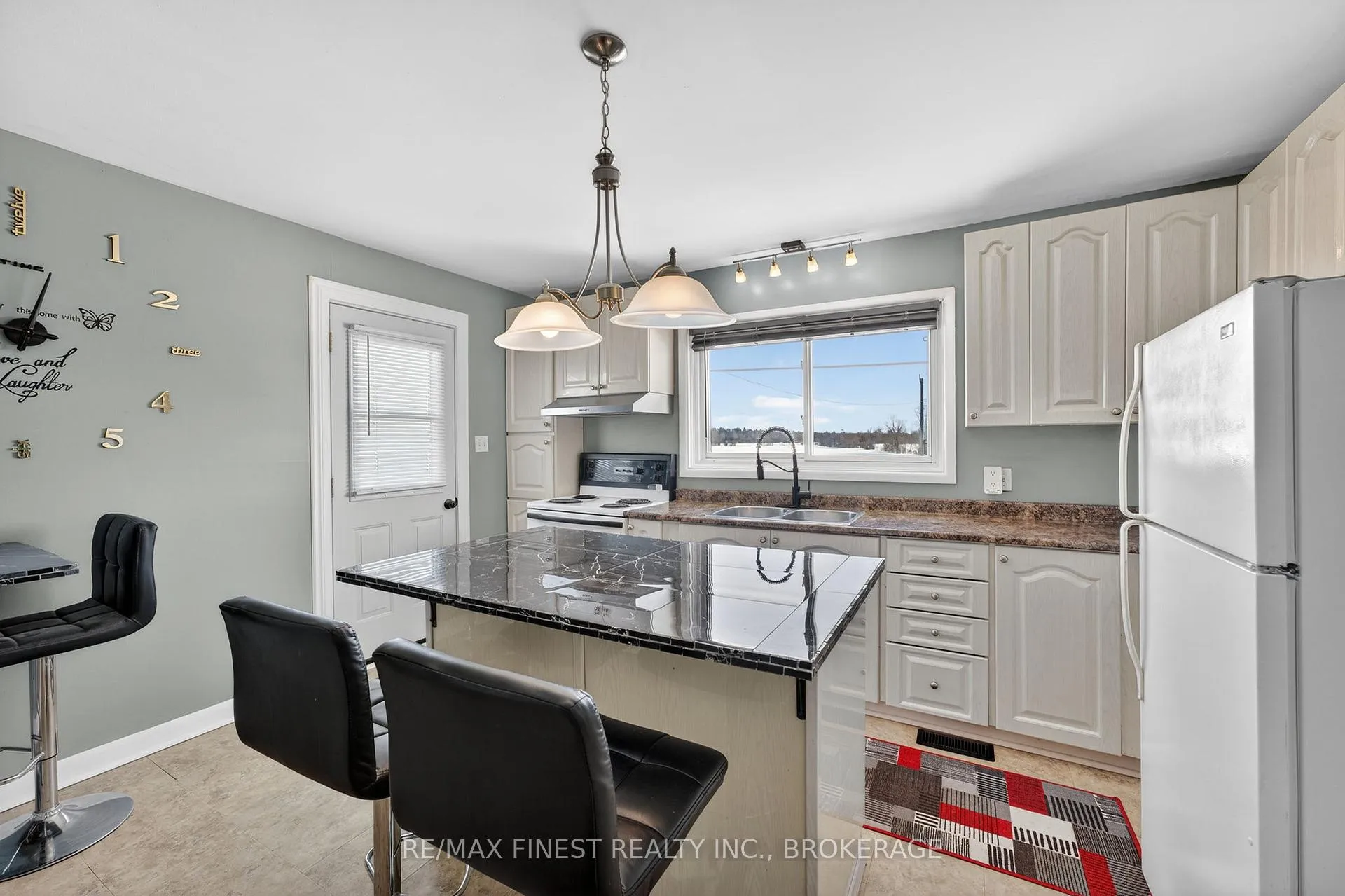 Photo 7 of 3369 Perth Road, Frontenac, Frontenac South — HOMEH