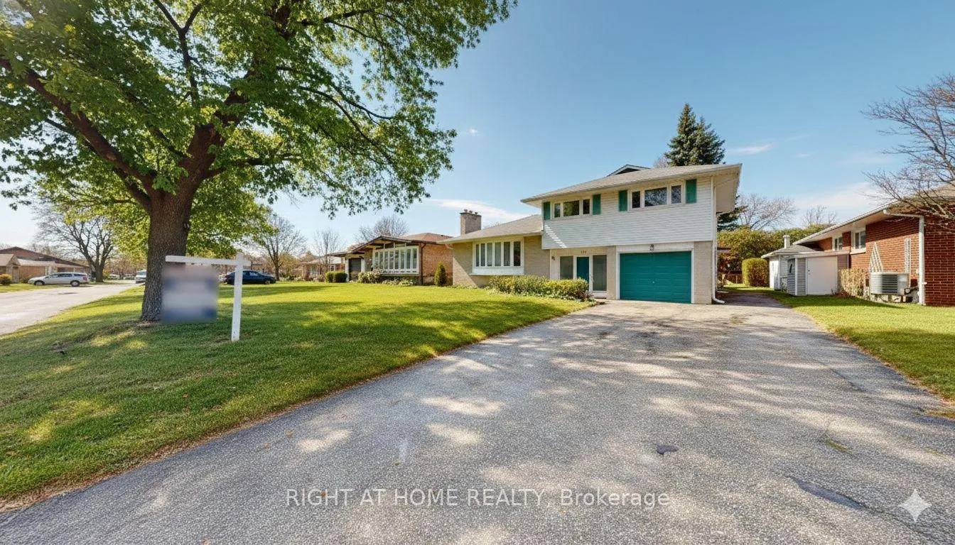 Photo 3 of 710 Oshawa Boulevard N, Oshawa, Centennial — HOMEH