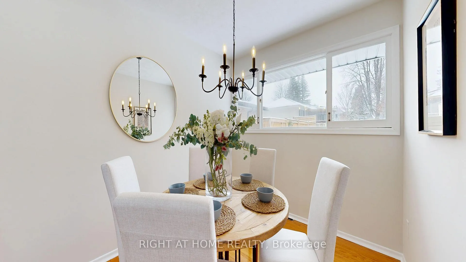 Photo 16 of 710 Oshawa Boulevard N, Oshawa, Centennial — HOMEH