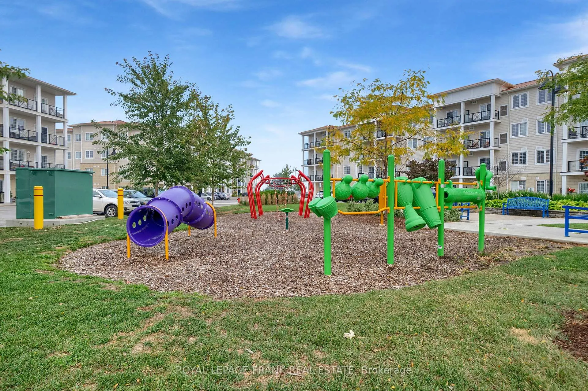 Photo 17 of Unit 216, 50 Lakebreeze Drive, Clarington, Newcastle — HOMEH