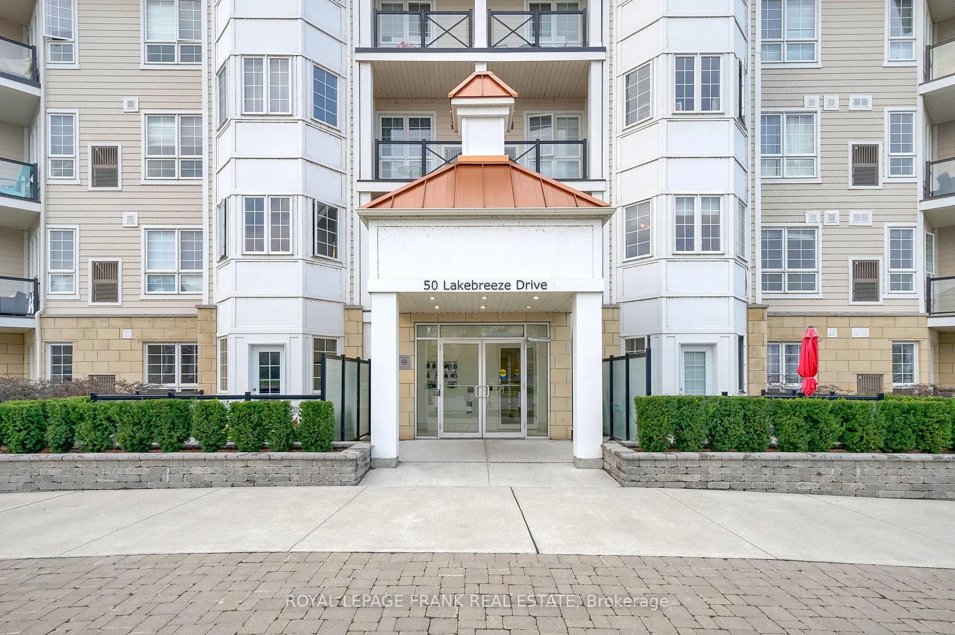 Photo 19 of Unit 216, 50 Lakebreeze Drive, Clarington, Newcastle — HOMEH
