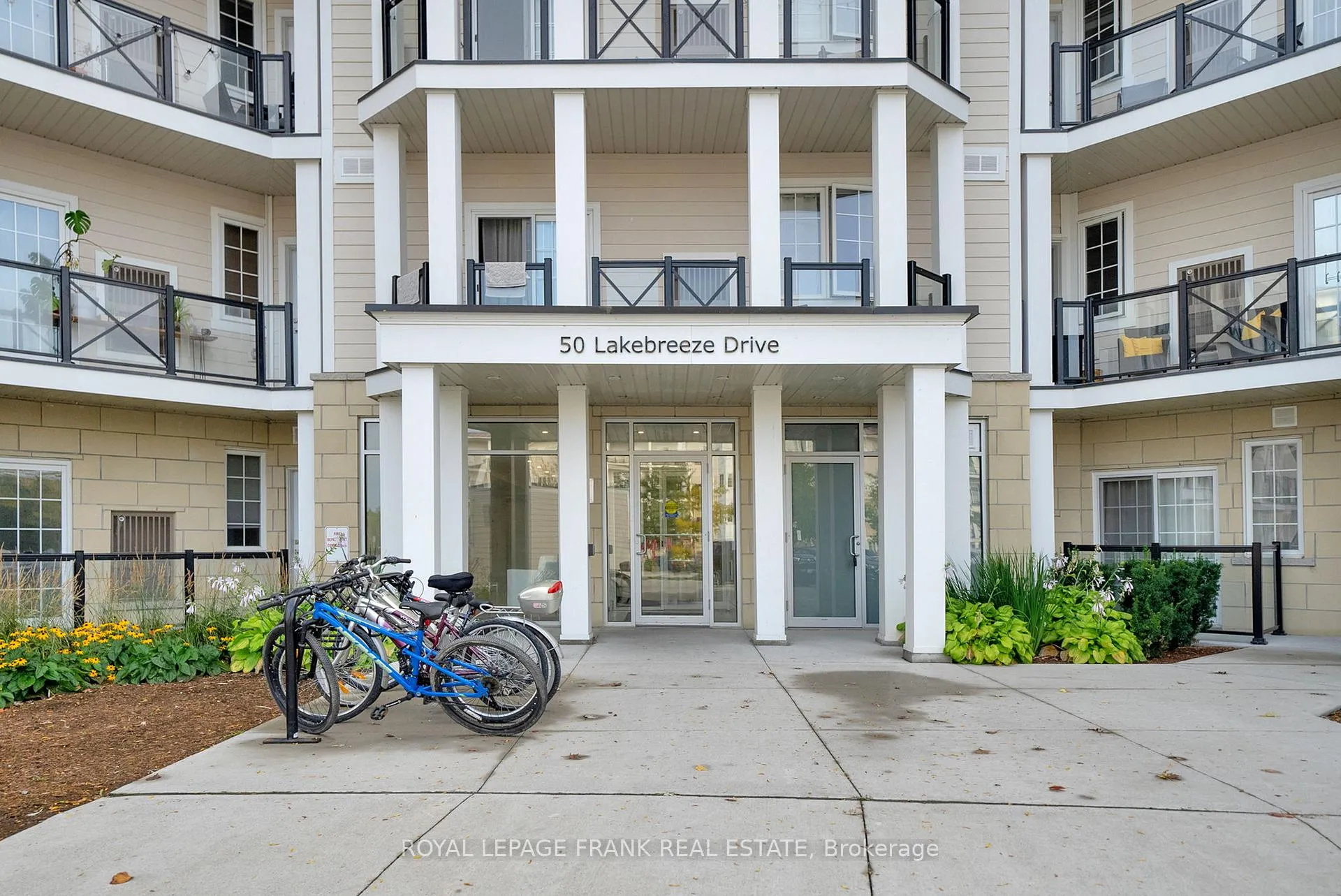 Photo 20 of Unit 216, 50 Lakebreeze Drive, Clarington, Newcastle — HOMEH