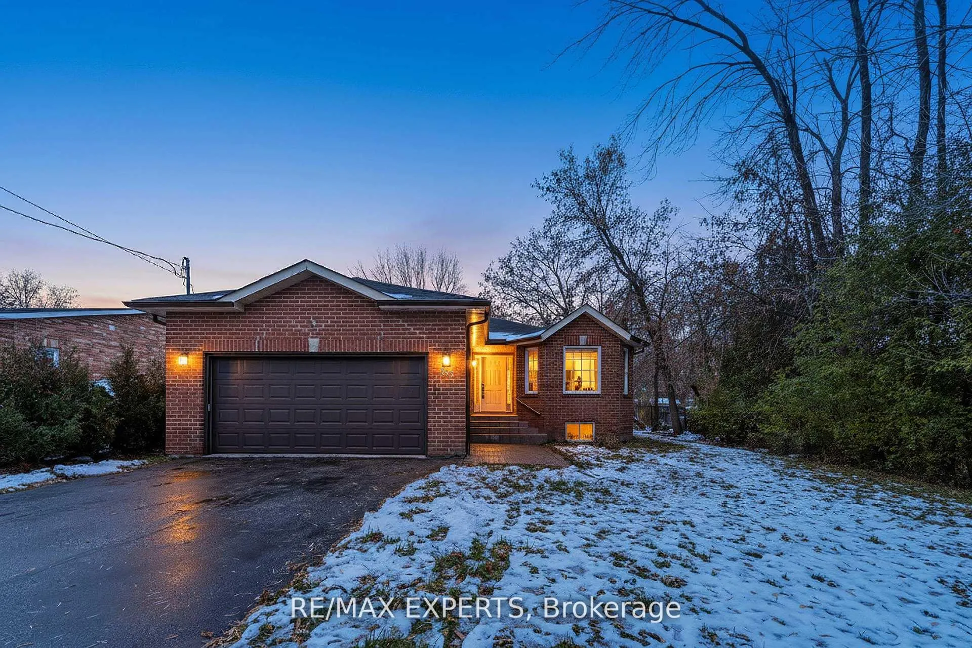 Photo 2 of 353 Walter Drive, Georgina, Keswick South — HOMEH