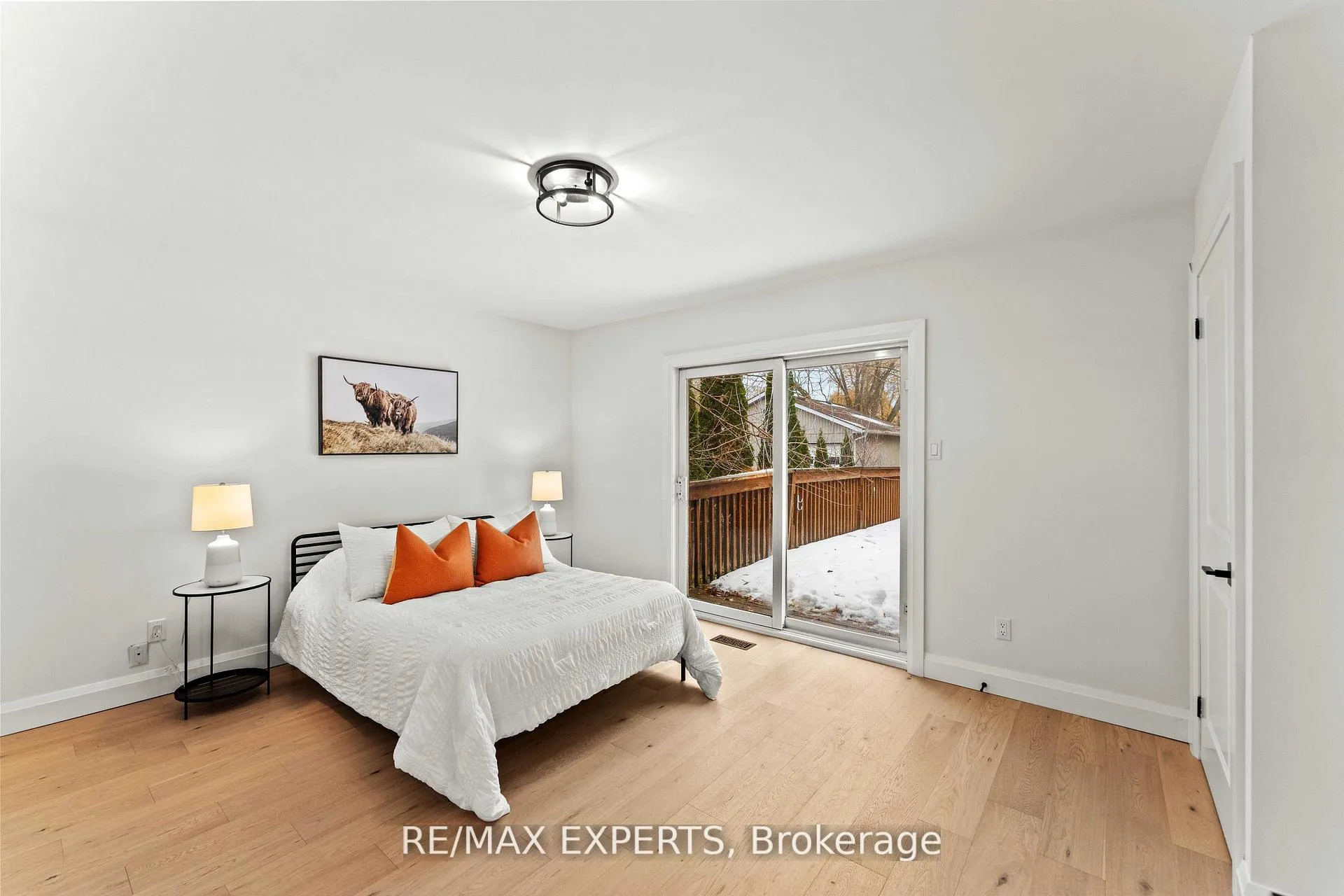 Photo 21 of 353 Walter Drive, Georgina, Keswick South — HOMEH