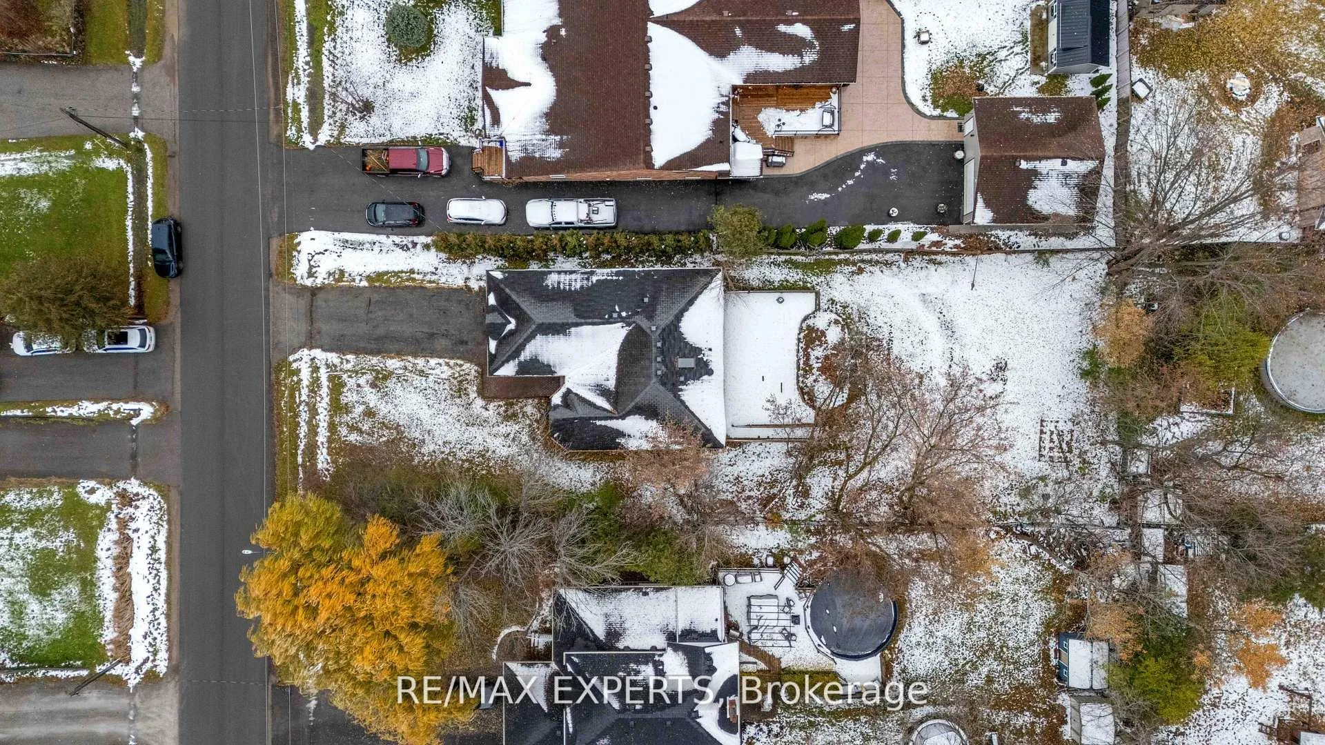 Photo 38 of 353 Walter Drive, Georgina, Keswick South — HOMEH