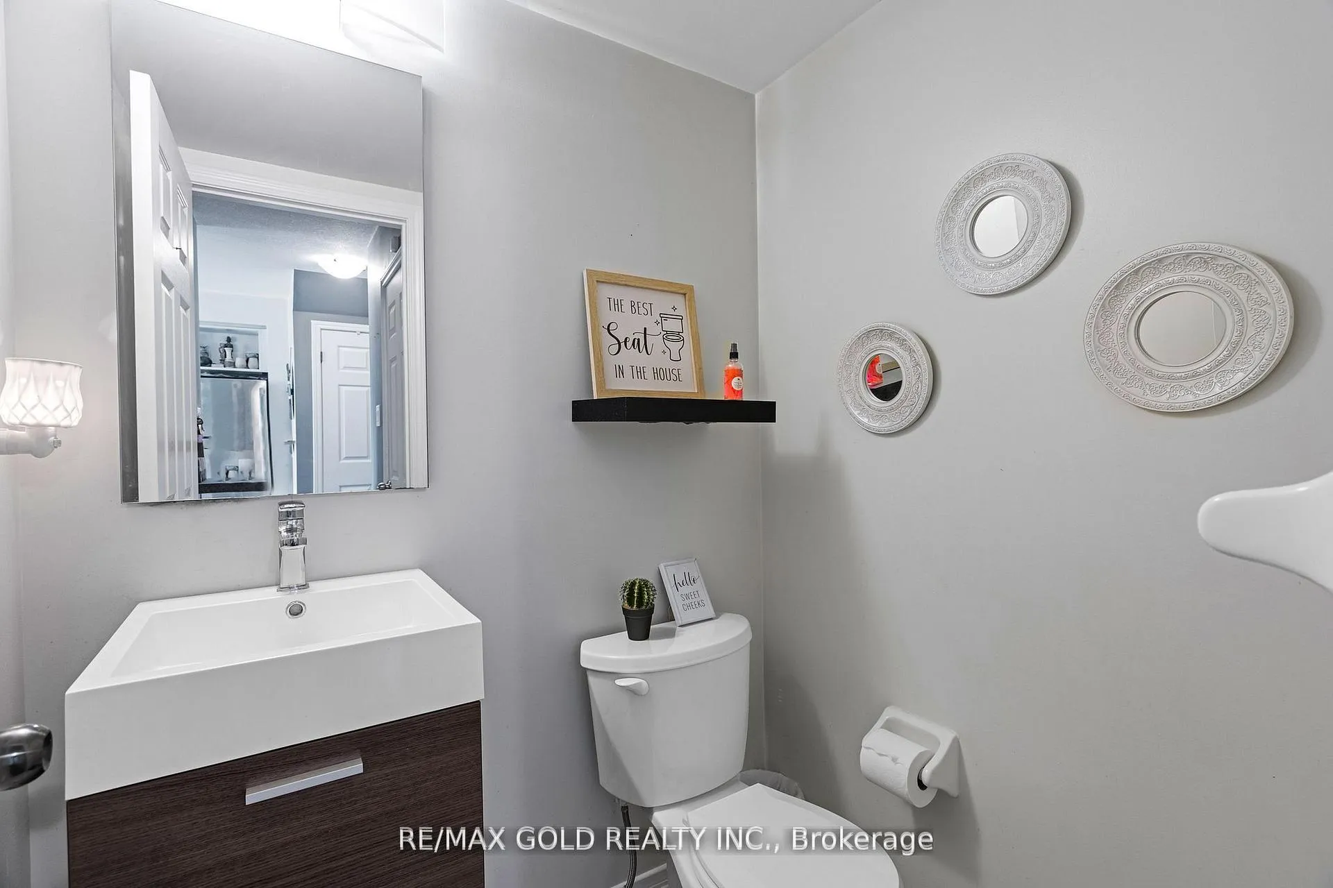 Photo 12 of 8541 Nightshade Street, Niagara Falls, Brown — HOMEH