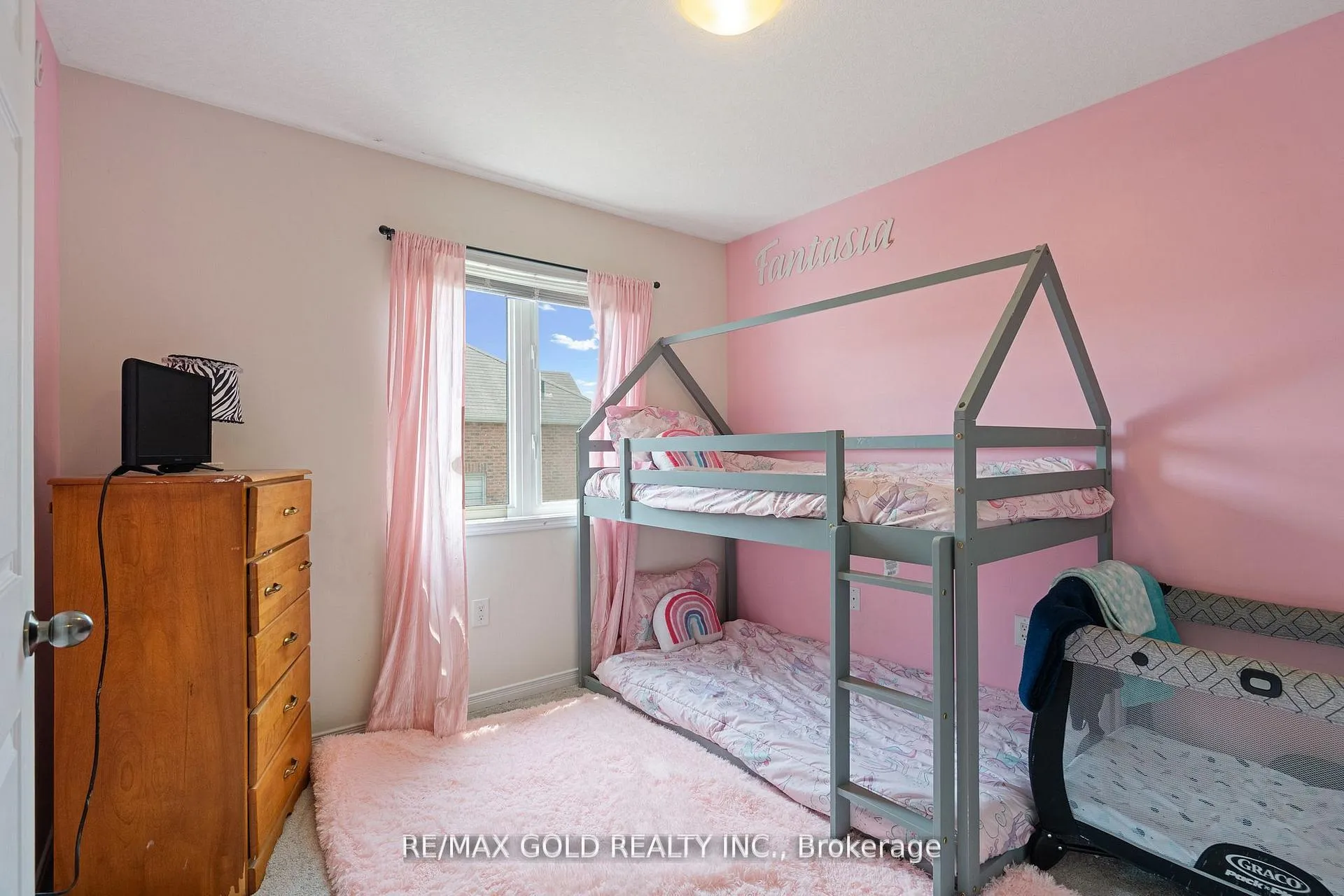 Photo 18 of 8541 Nightshade Street, Niagara Falls, Brown — HOMEH