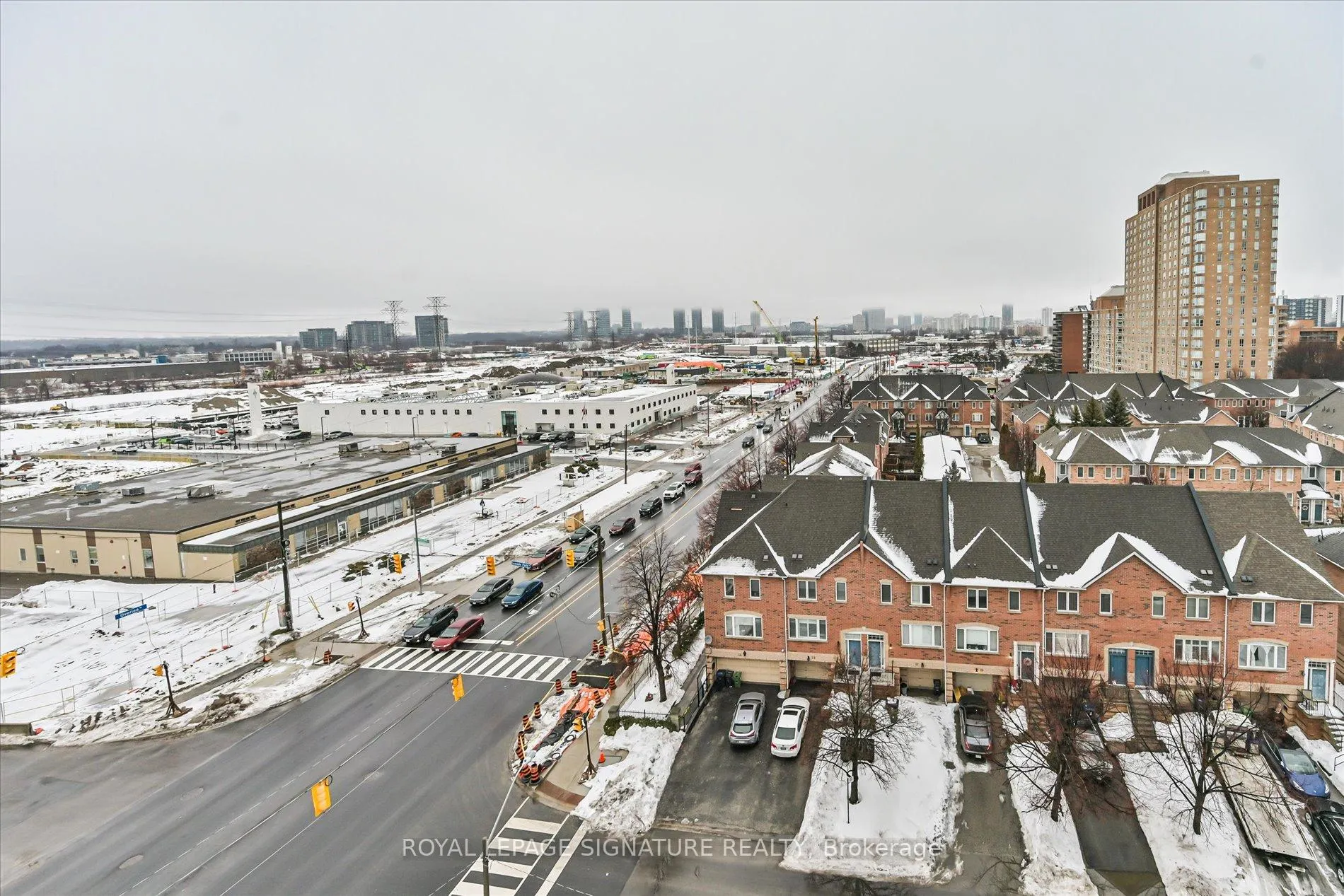 Photo 20 of Unit 709, 1 Leaside Park Drive, Toronto, Thorncliffe Park — HOMEH
