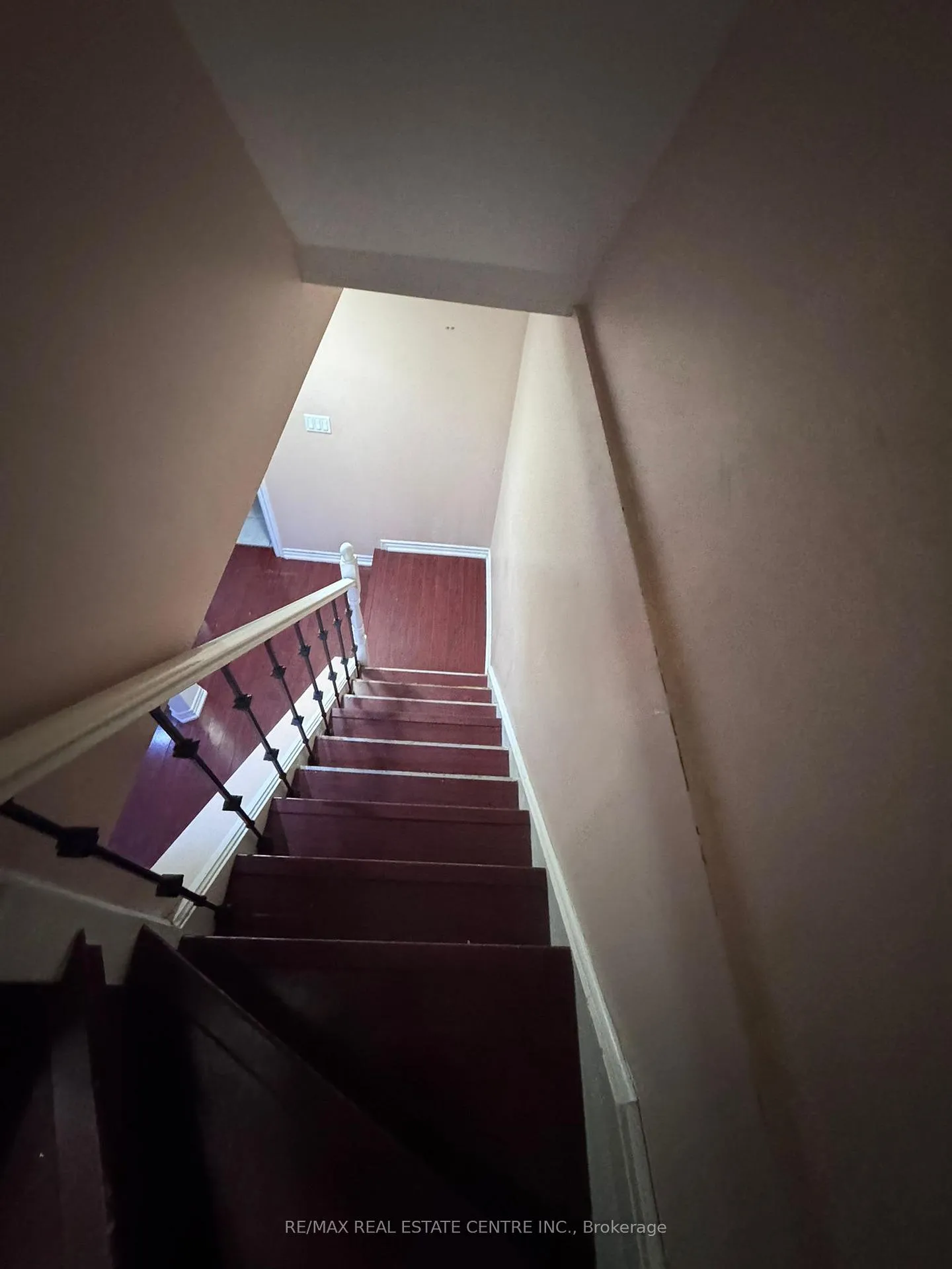 Photo 18 of 23 Lonestar Crescent, Brampton, Fletcher's Meadow — HOMEH