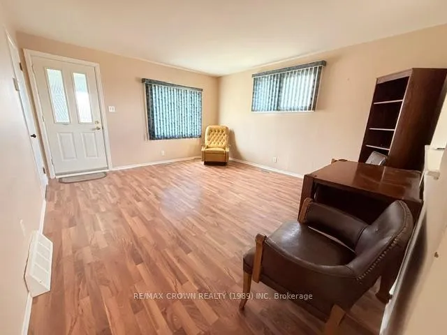 Photo 21 of 60 Egerton Street, Kapuskasing — HOMEH