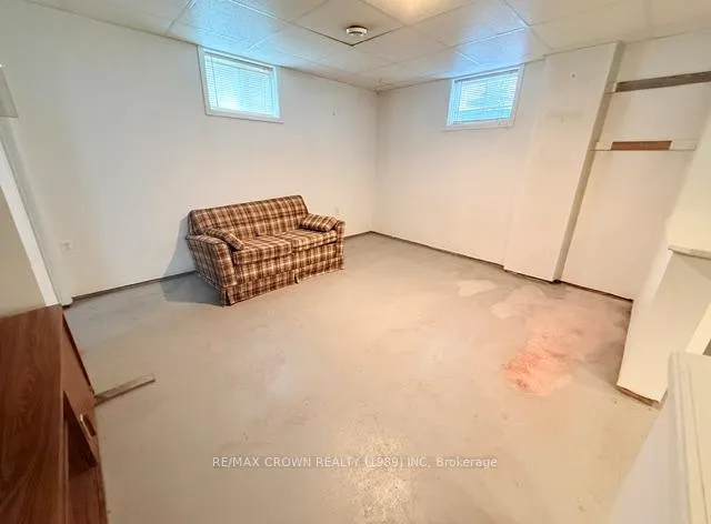 Photo 35 of 60 Egerton Street, Kapuskasing — HOMEH
