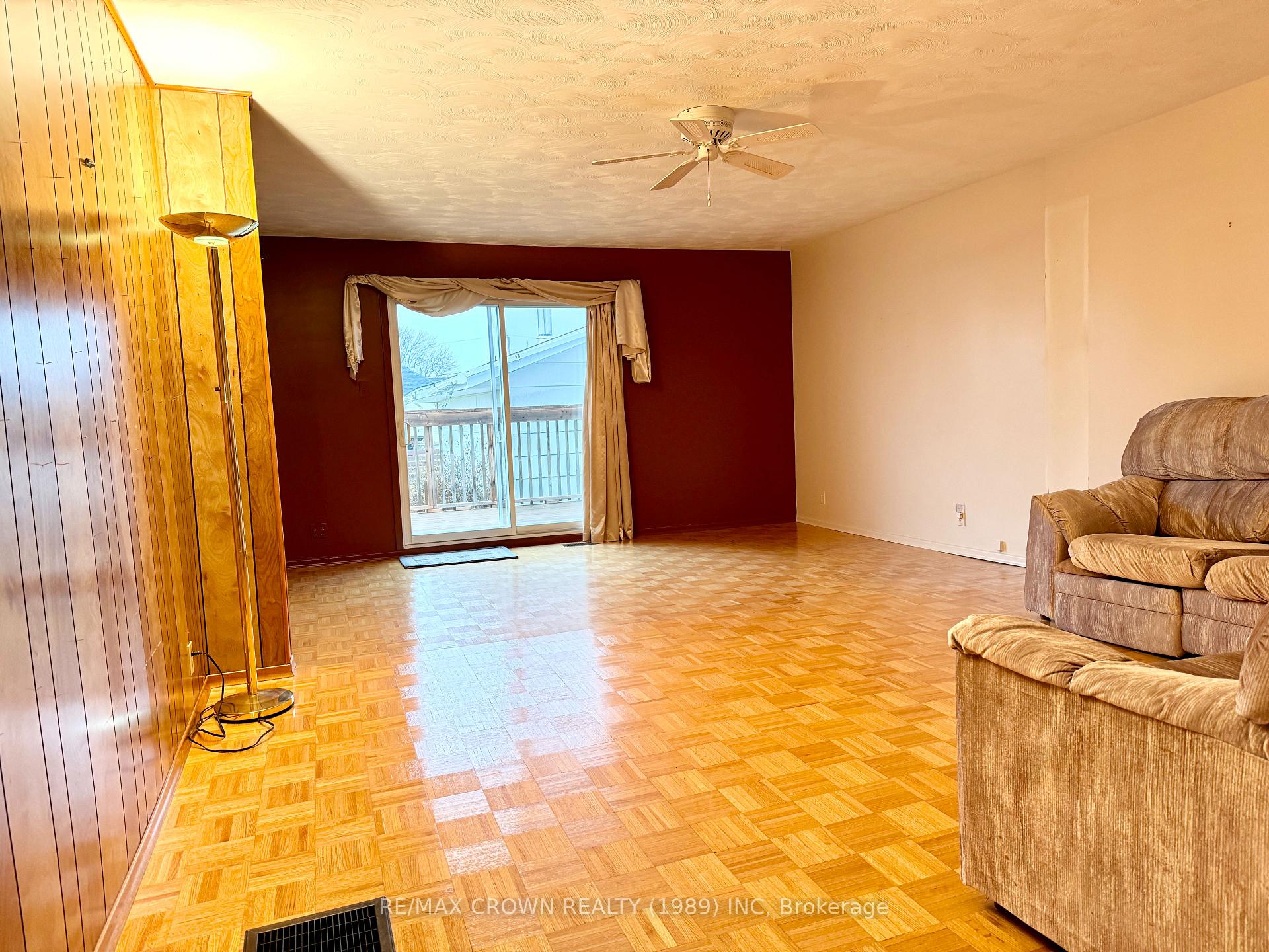 Photo 10 of 13 Brock Crescent, Kapuskasing — HOMEH