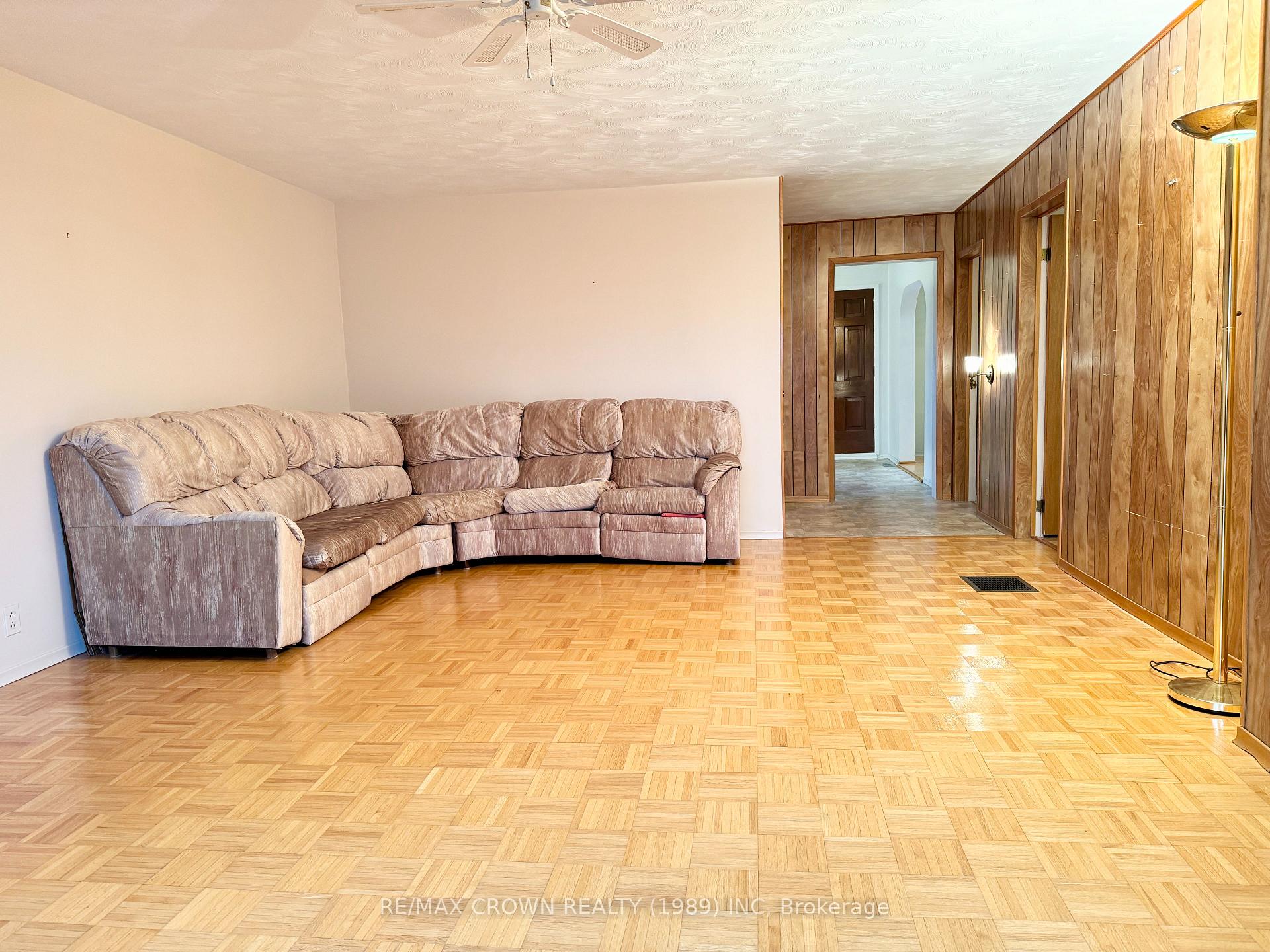 Photo 11 of 13 Brock Crescent, Kapuskasing — HOMEH