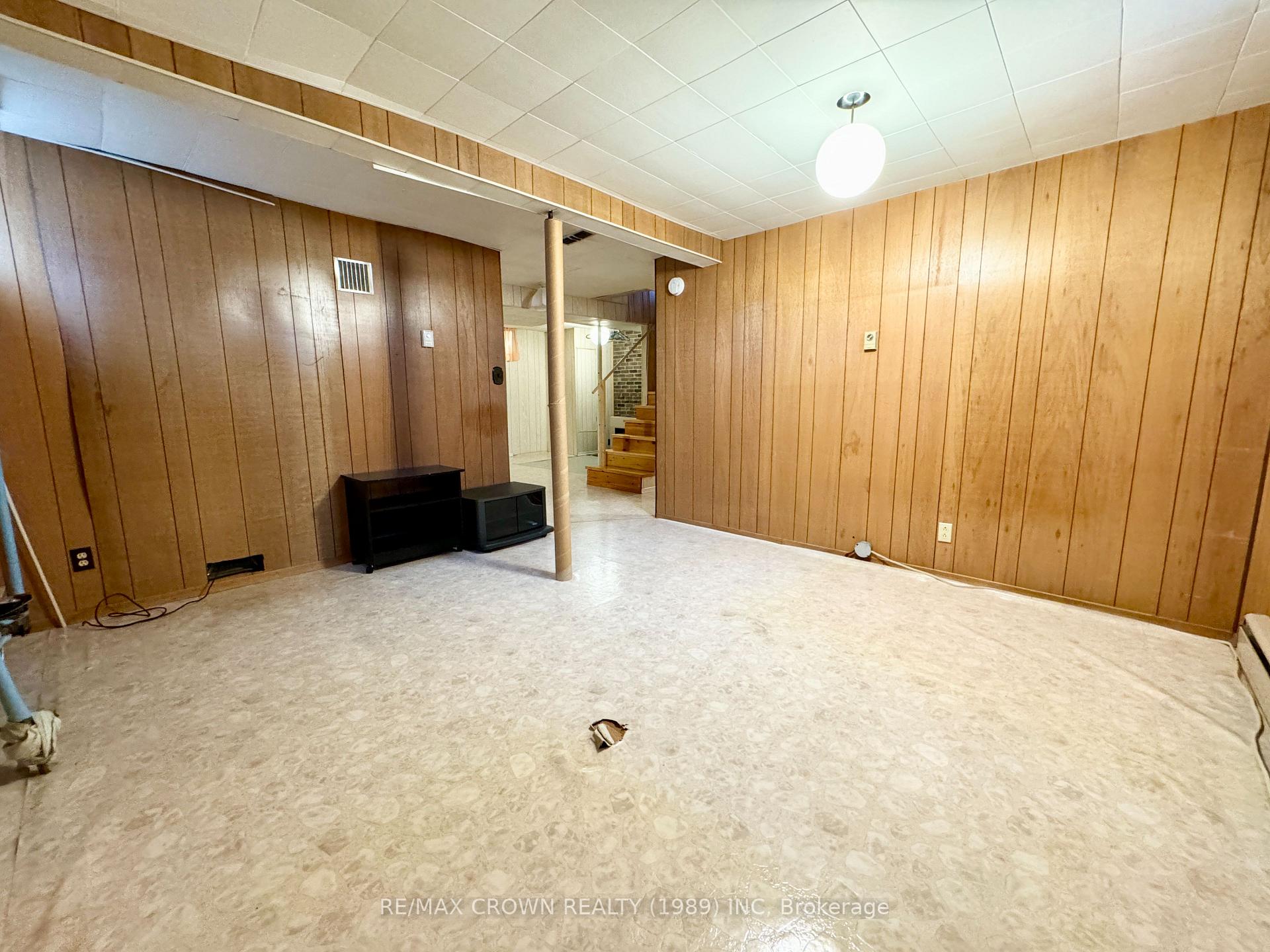 Photo 19 of 13 Brock Crescent, Kapuskasing — HOMEH