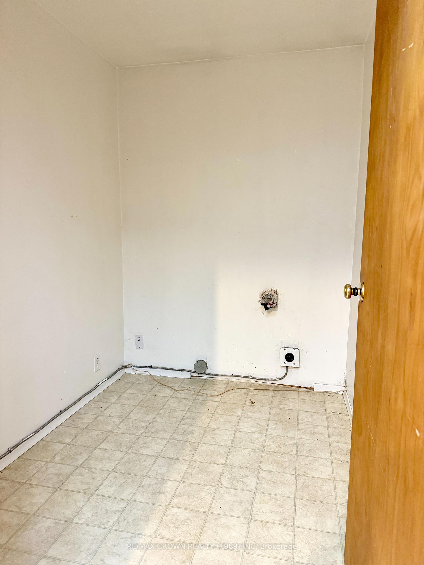 Photo 37 of 13 Brock Crescent, Kapuskasing — HOMEH