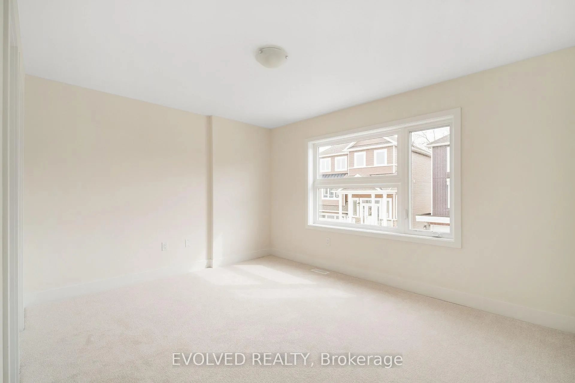 Photo 11 of 6 Hampton Lane, Barrie, Ardagh — HOMEH