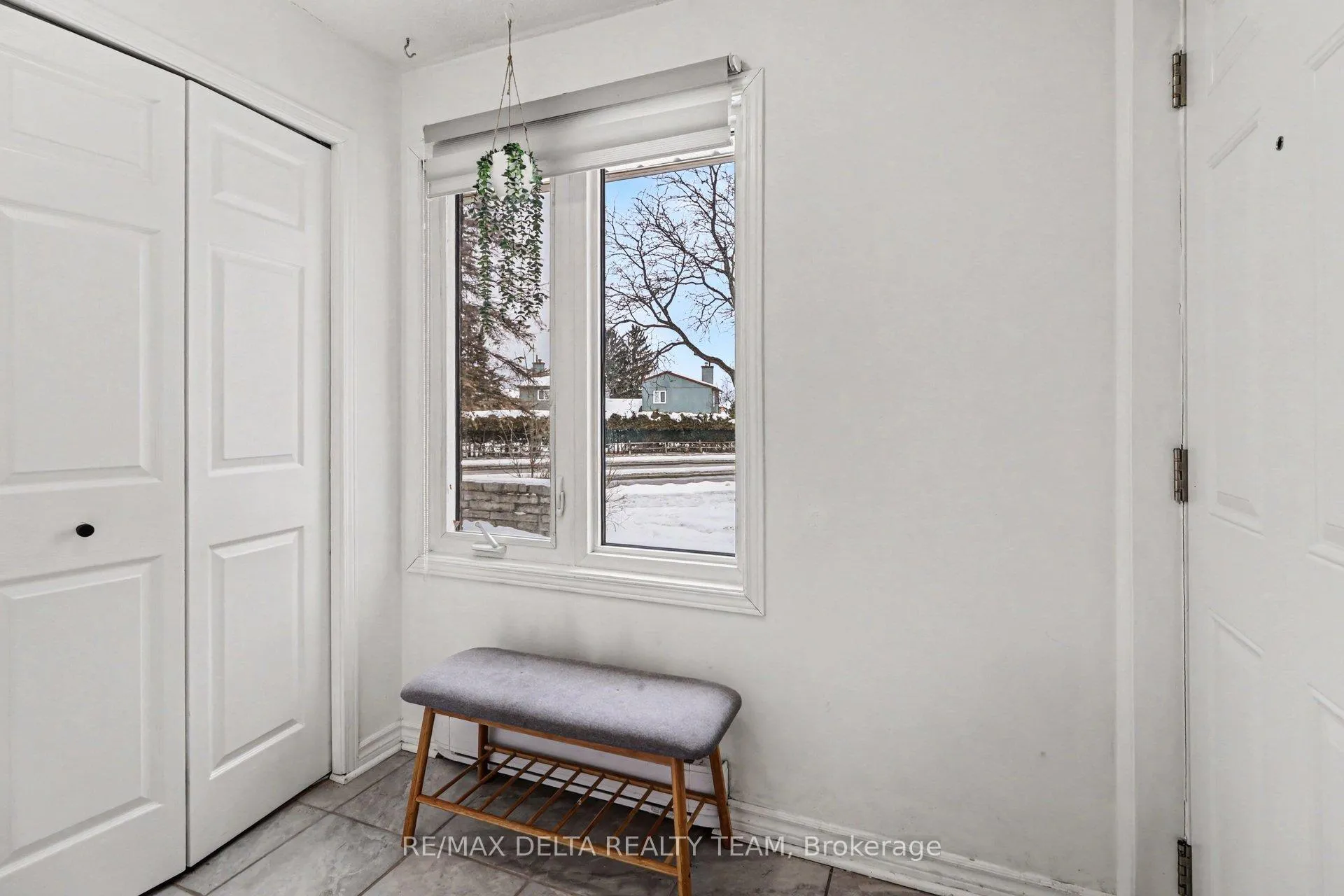 Photo 5 of Unit A, 6704 Jeanne D'Arc Boulevard, Ottawa, Convent Glen North — HOMEH