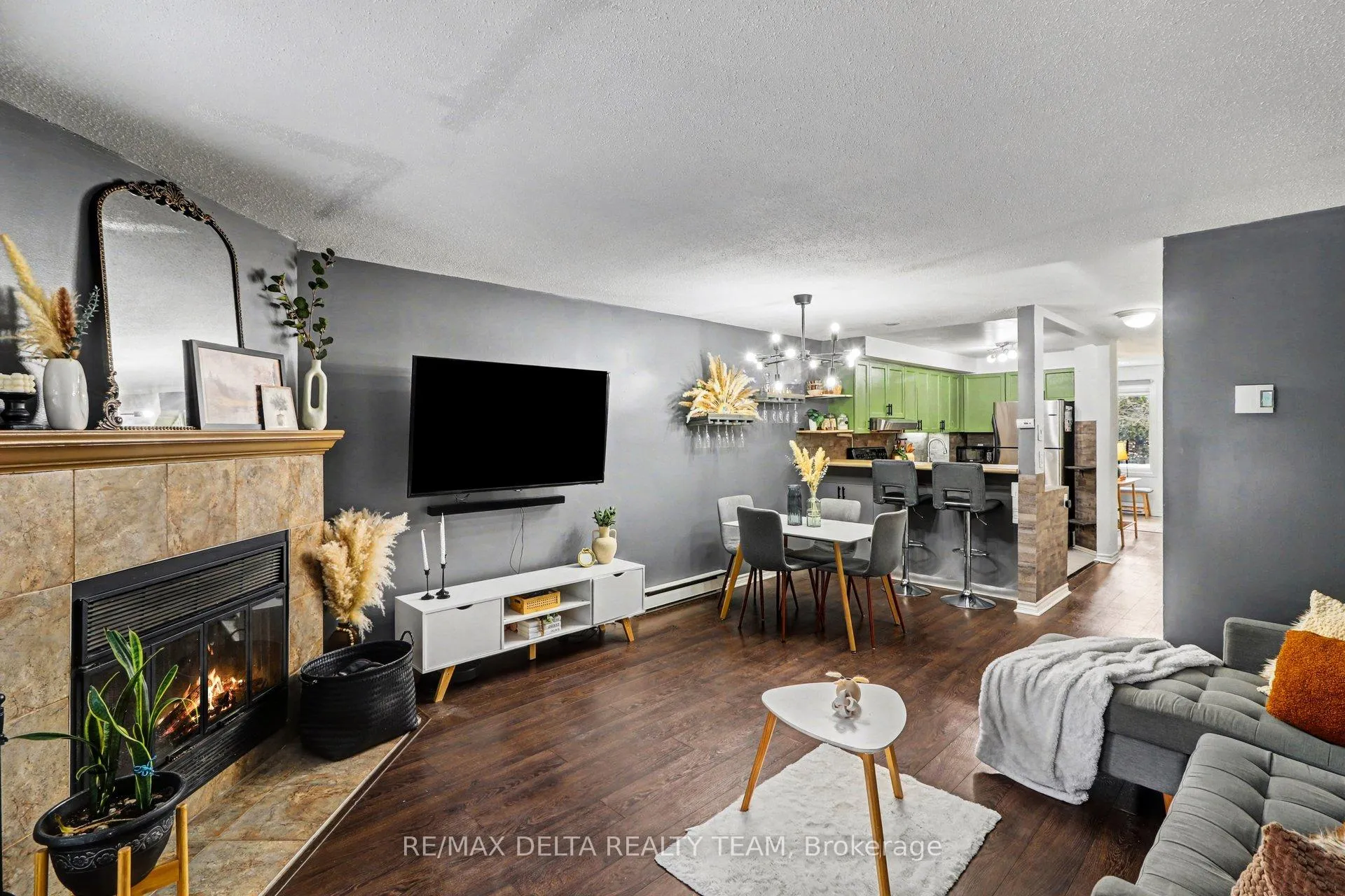 Photo 11 of Unit A, 6704 Jeanne D'Arc Boulevard, Ottawa, Convent Glen North — HOMEH
