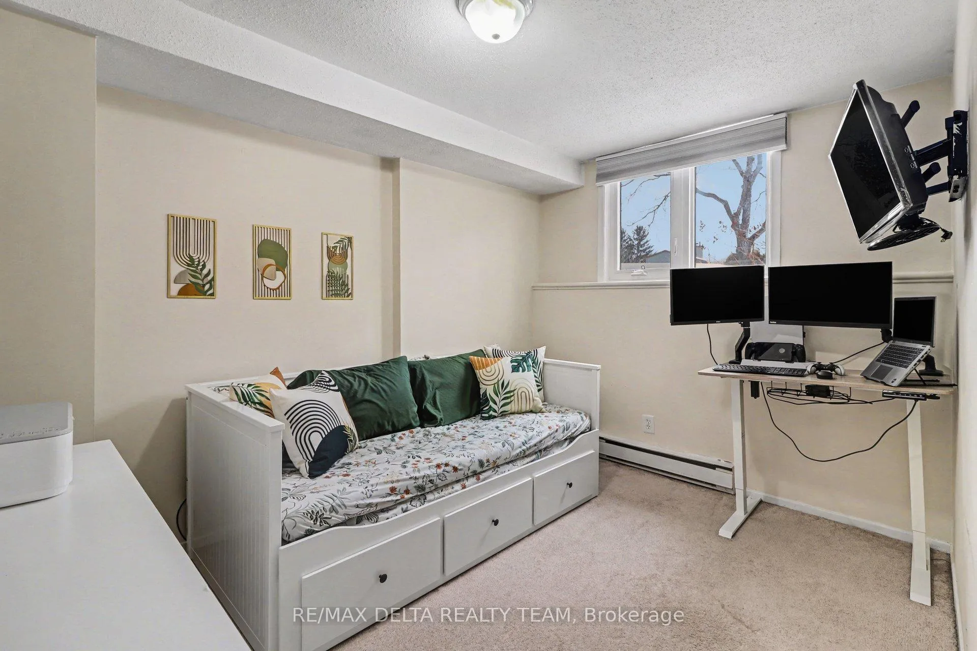 Photo 23 of Unit A, 6704 Jeanne D'Arc Boulevard, Ottawa, Convent Glen North — HOMEH