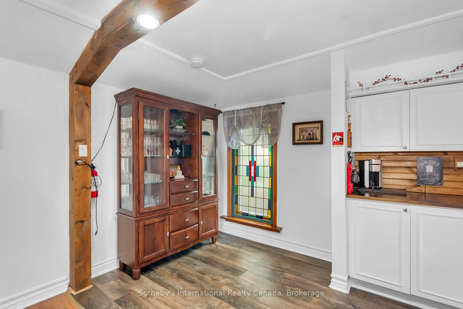 Photo 6 of 21 Sparrow Road, Kawartha Lakes, Somerville — HOMEH