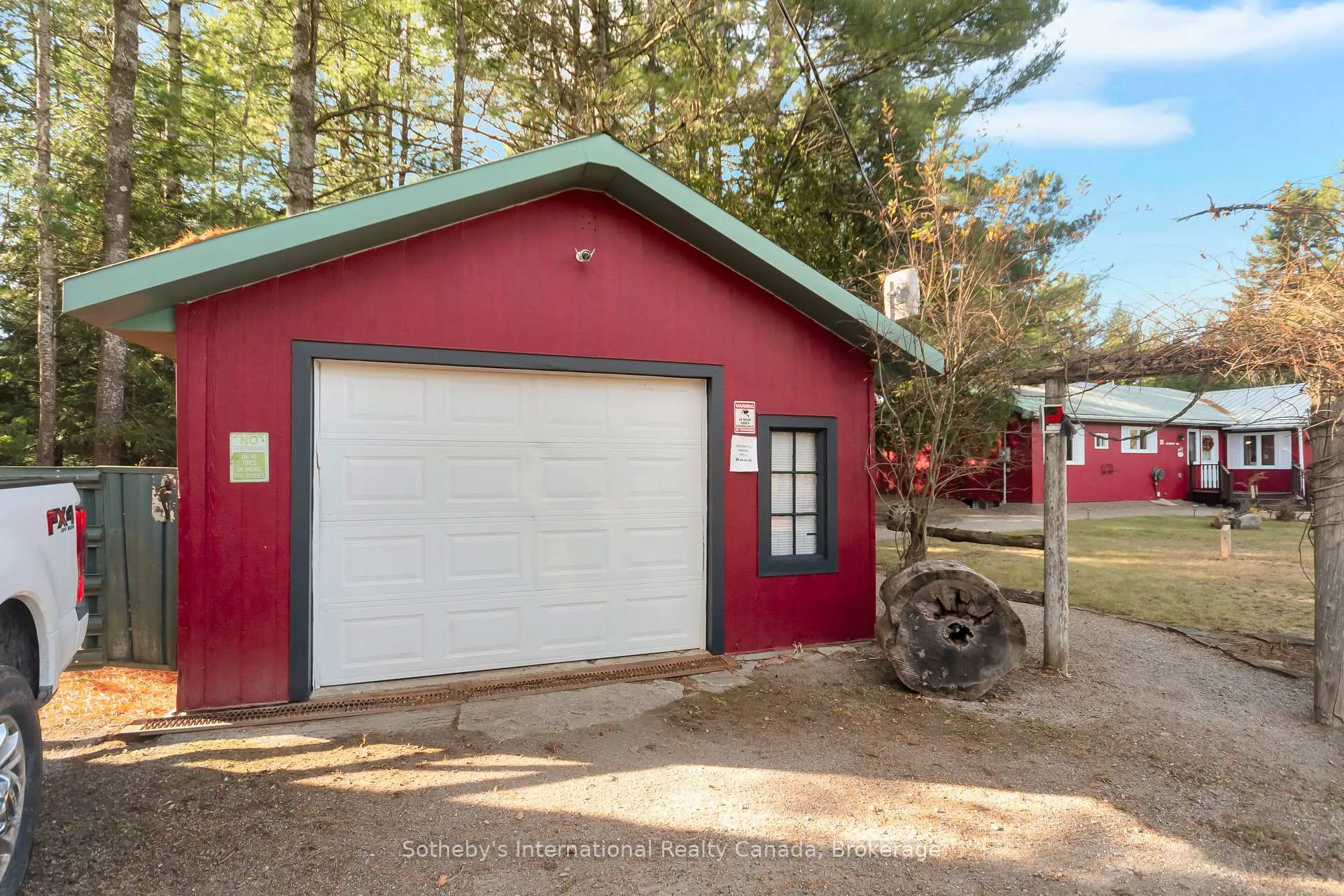 Photo 35 of 21 Sparrow Road, Kawartha Lakes, Somerville — HOMEH